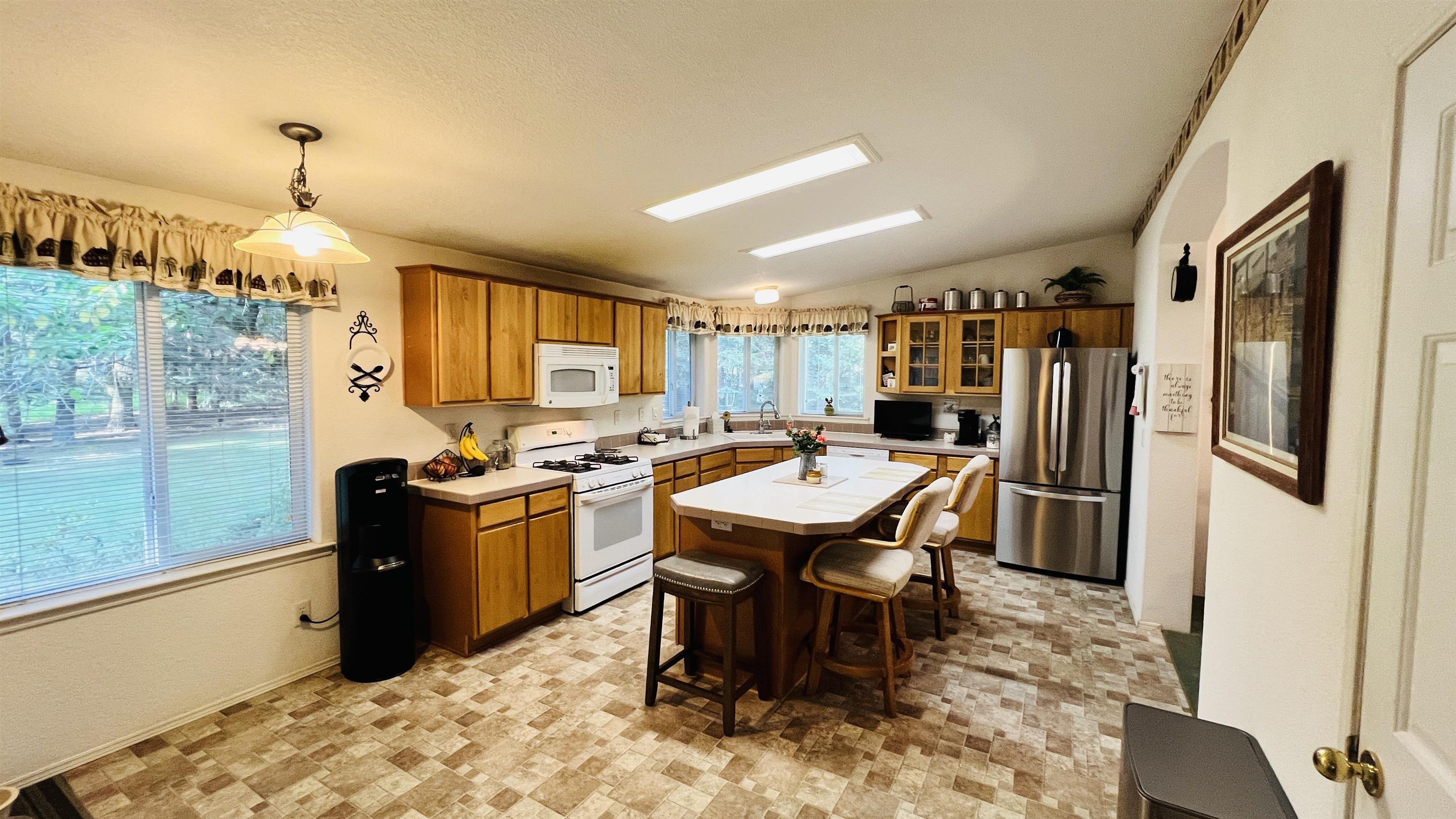7010 W Dahl Rd - Photo 10