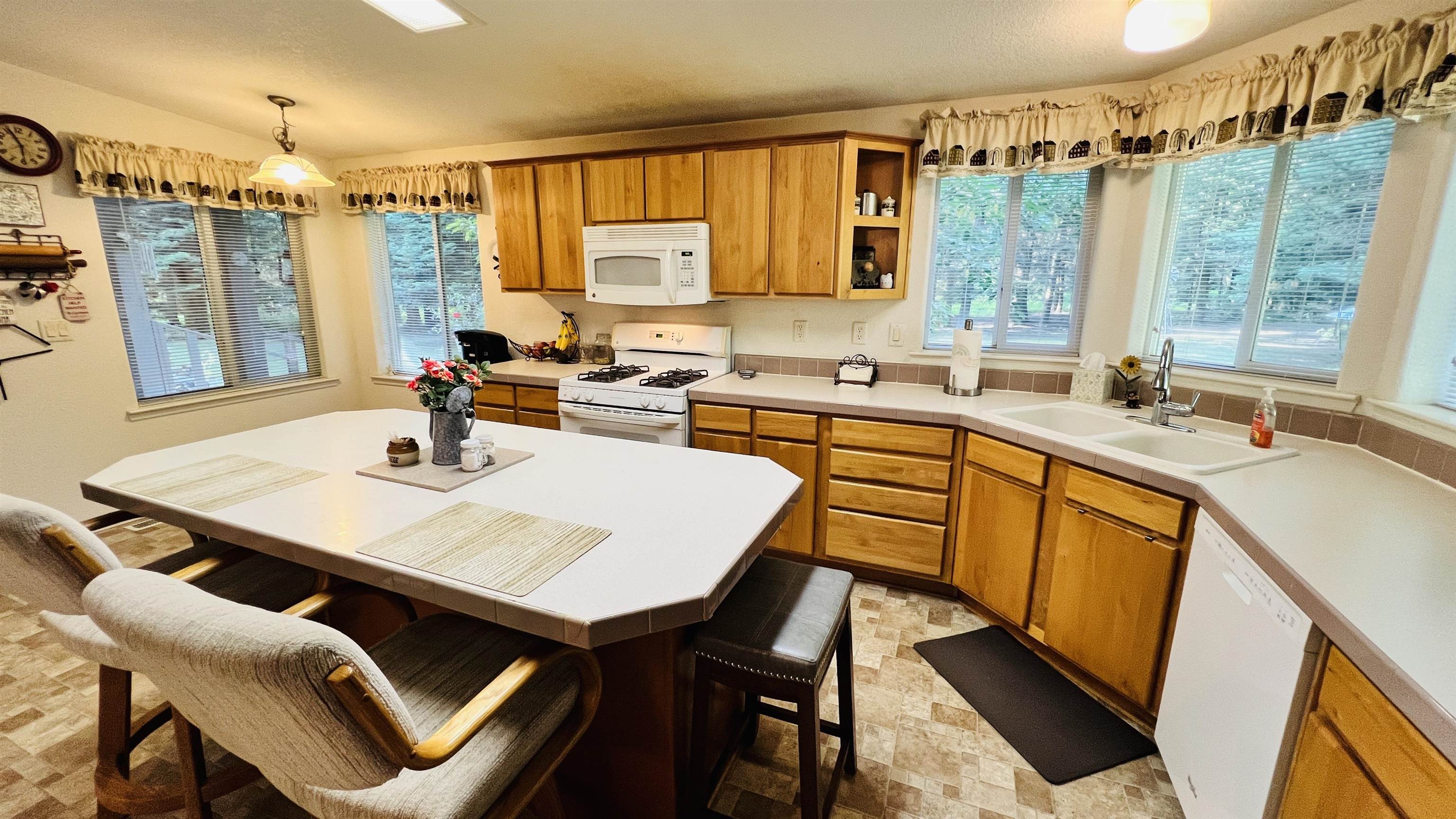 7010 W Dahl Rd - Photo 9