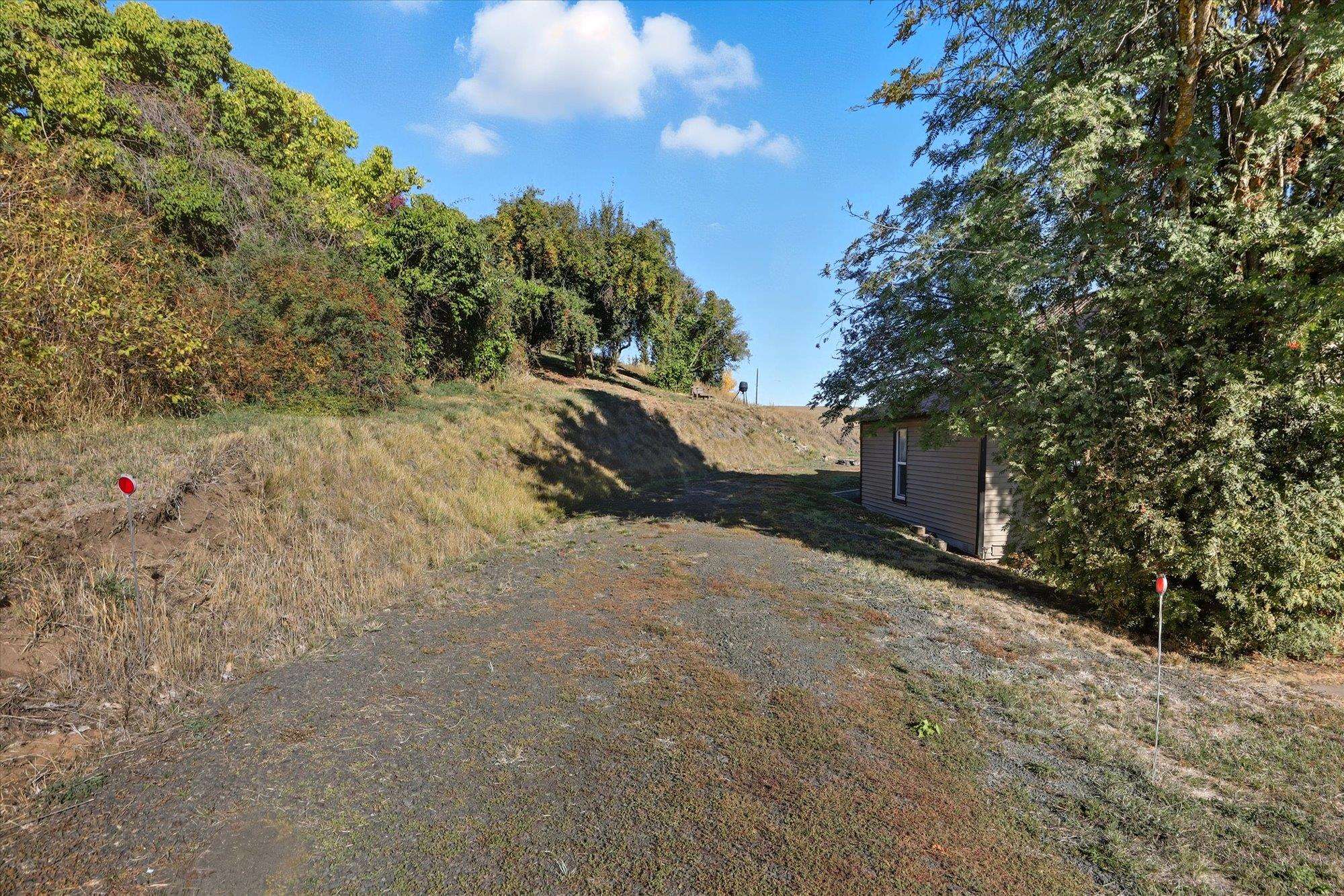 602 W Bartlett St - Photo 32