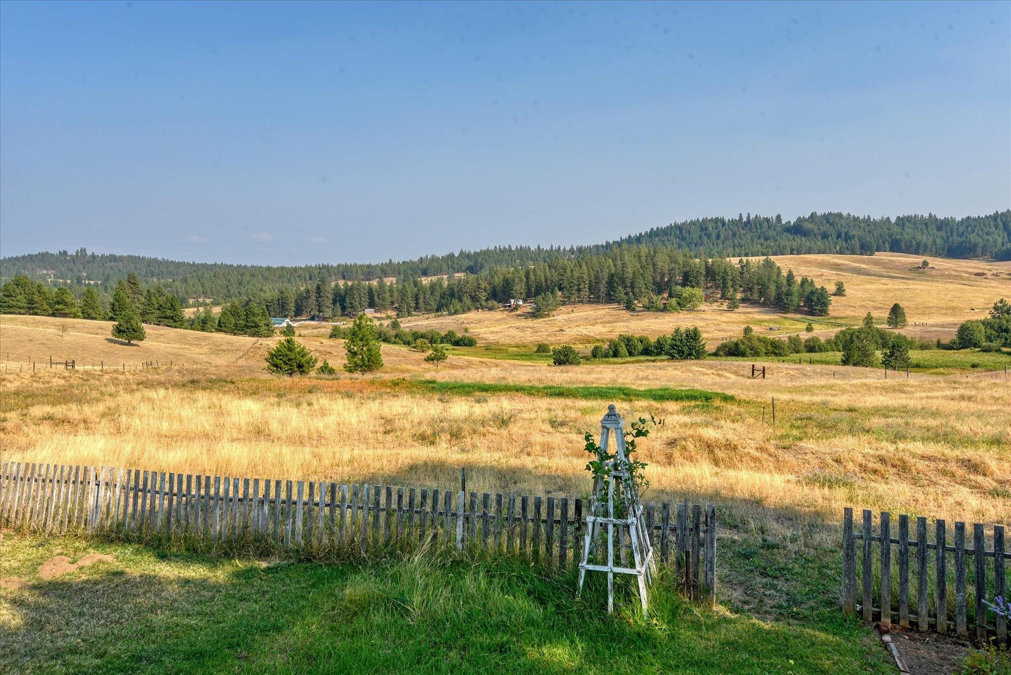 20512 N Hazard Rd - Photo 31
