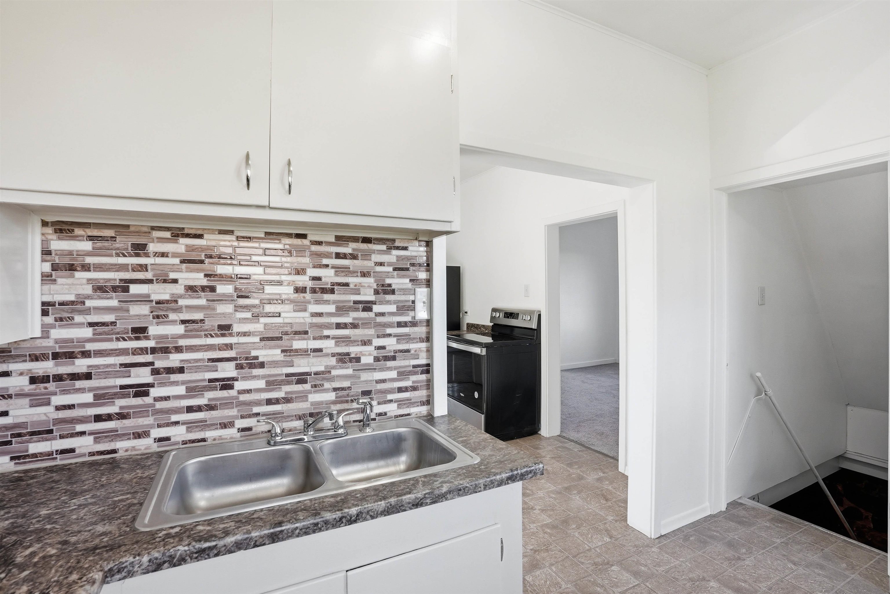 5604 N Regal St - Photo 7