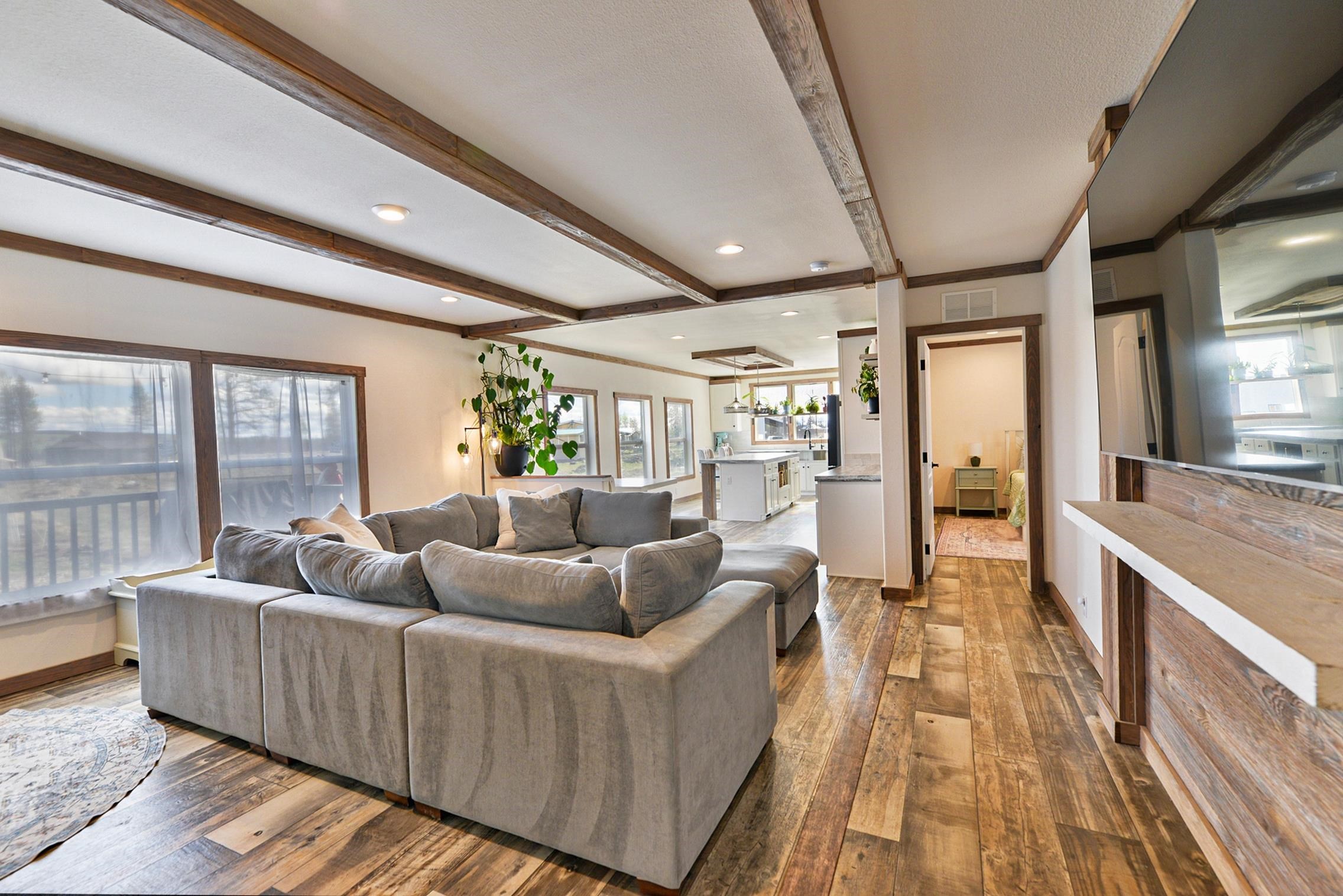 10004 S Medical Lake Rd - Photo 2