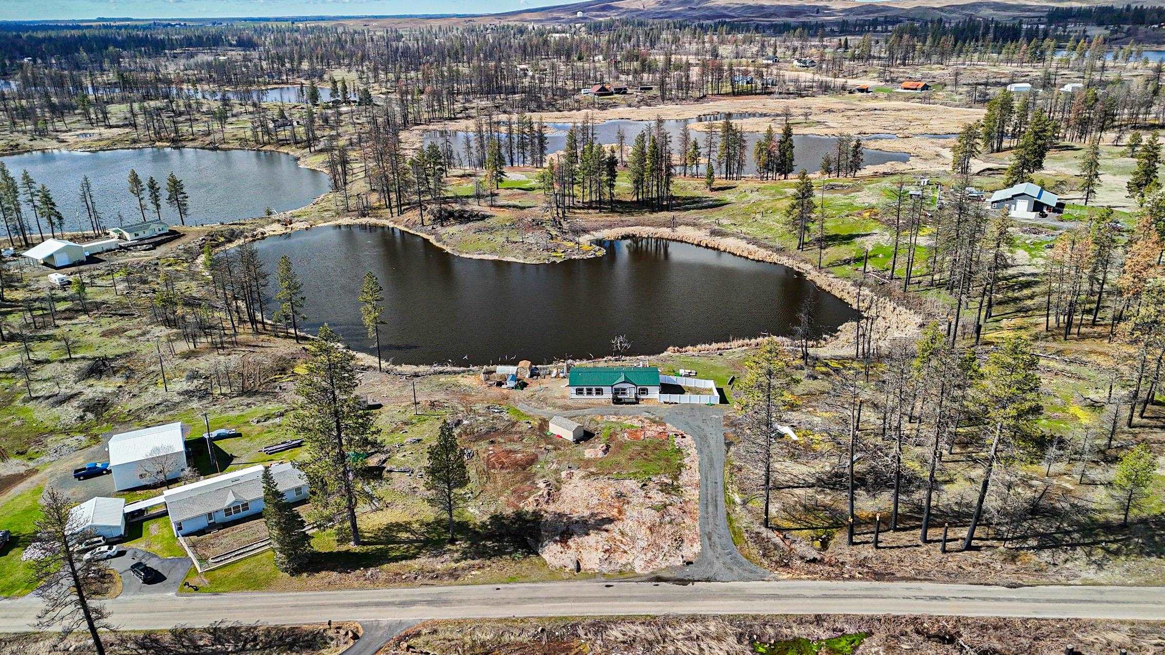 10004 S Medical Lake Rd - Photo 33