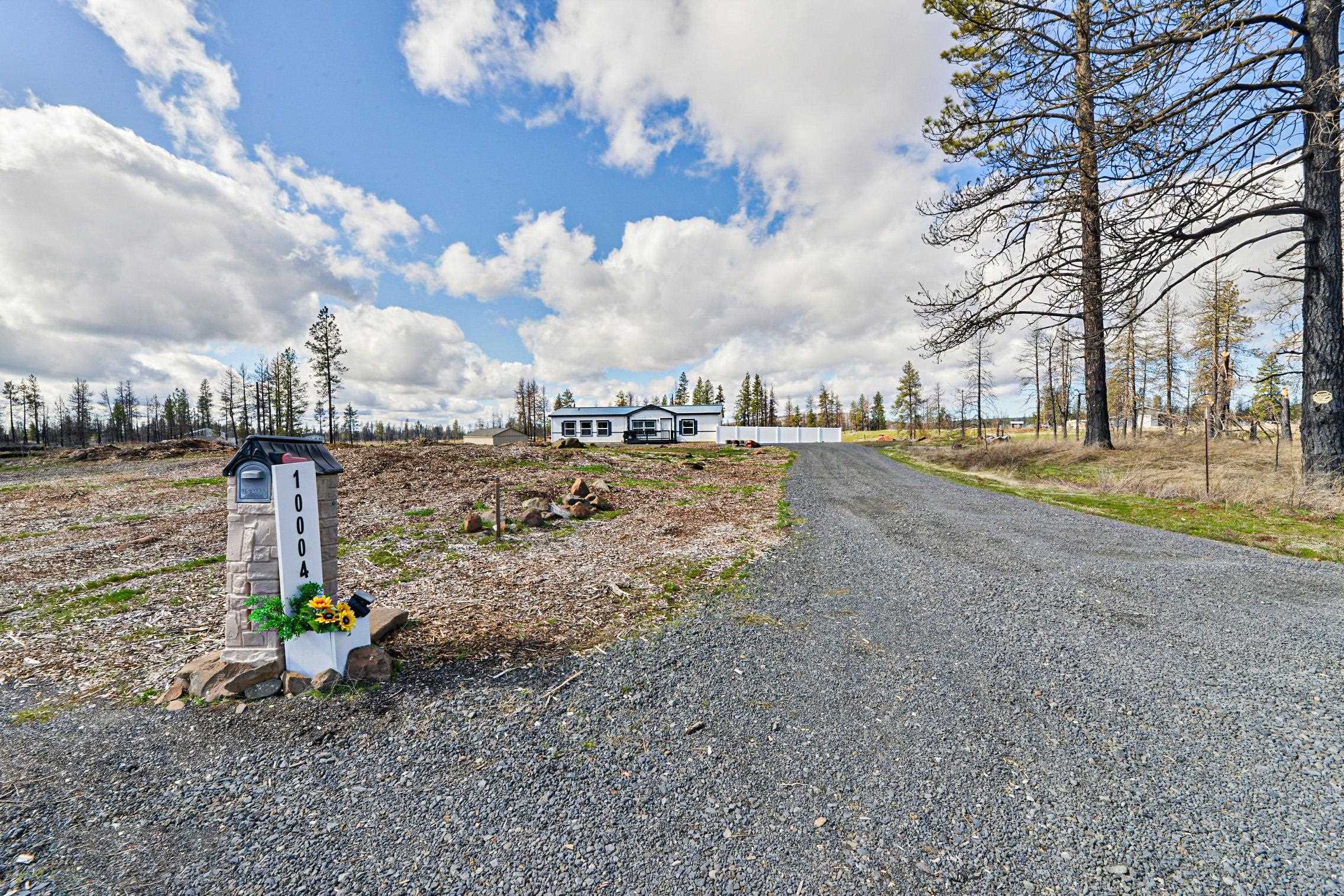 10004 S Medical Lake Rd - Photo 32