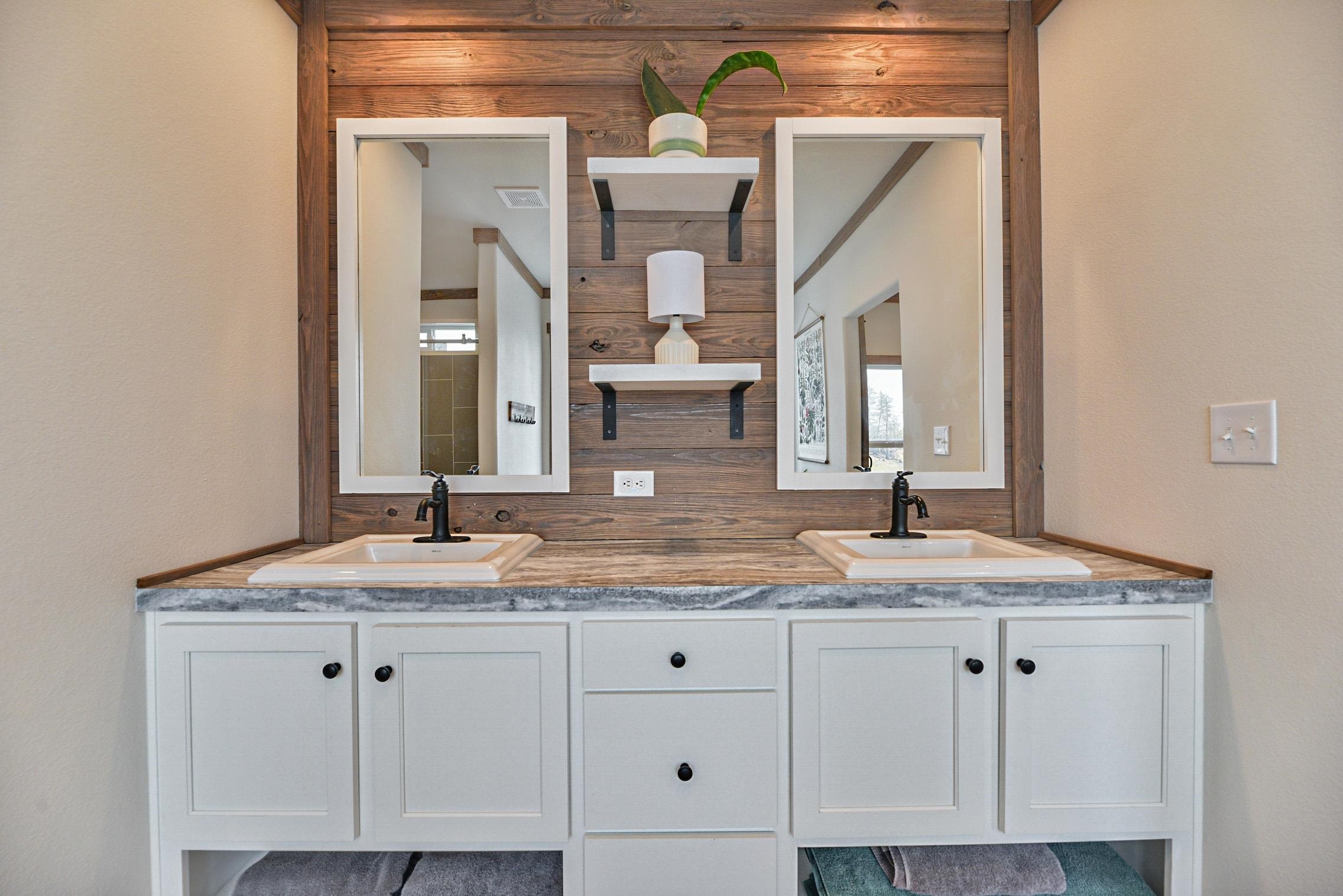 10004 S Medical Lake Rd - Photo 16