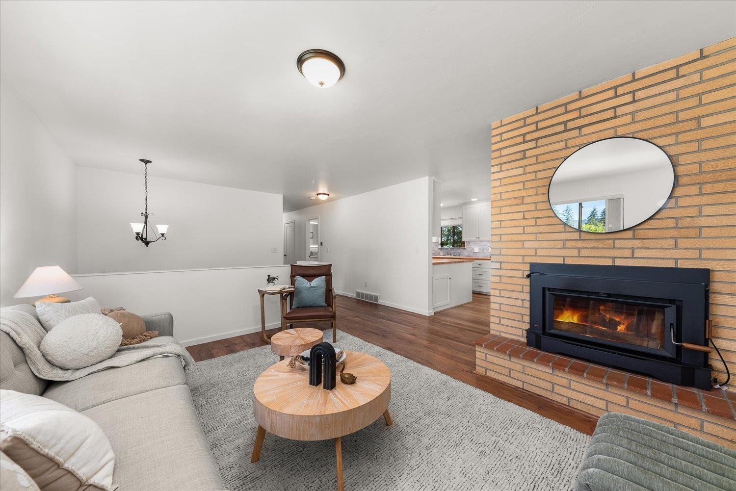 535 W Ash St - Photo 8
