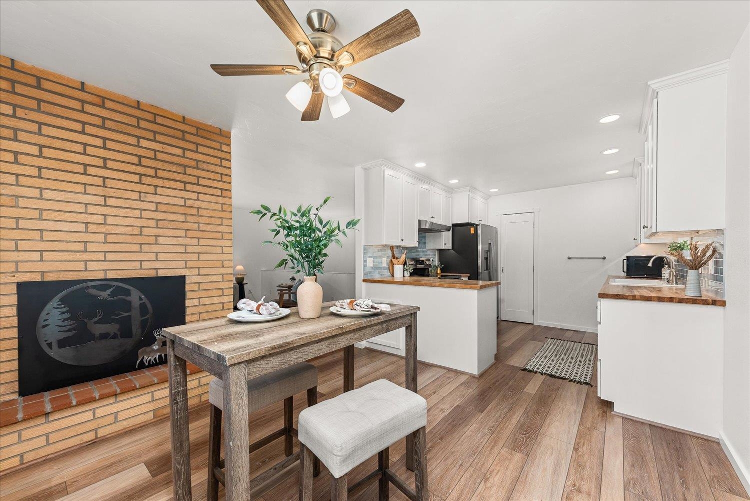 535 W Ash St - Photo 10