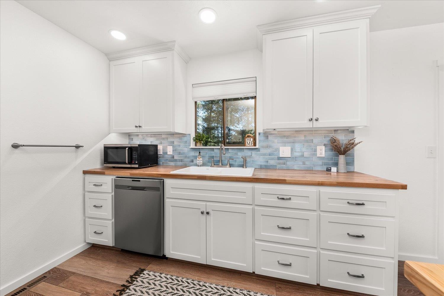 535 W Ash St - Photo 12