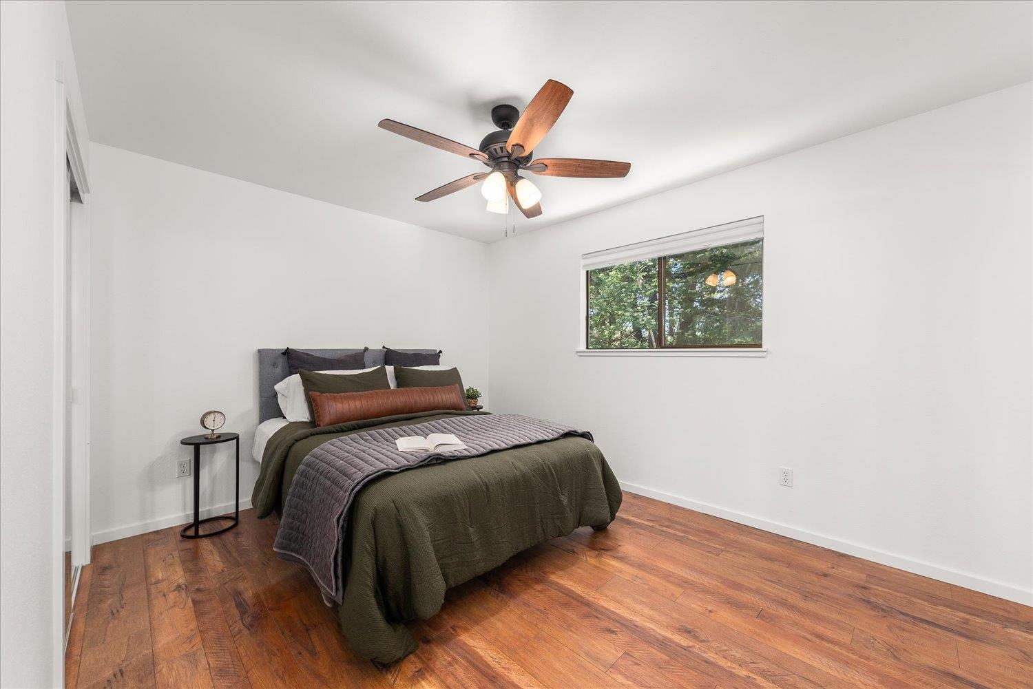 535 W Ash St - Photo 19
