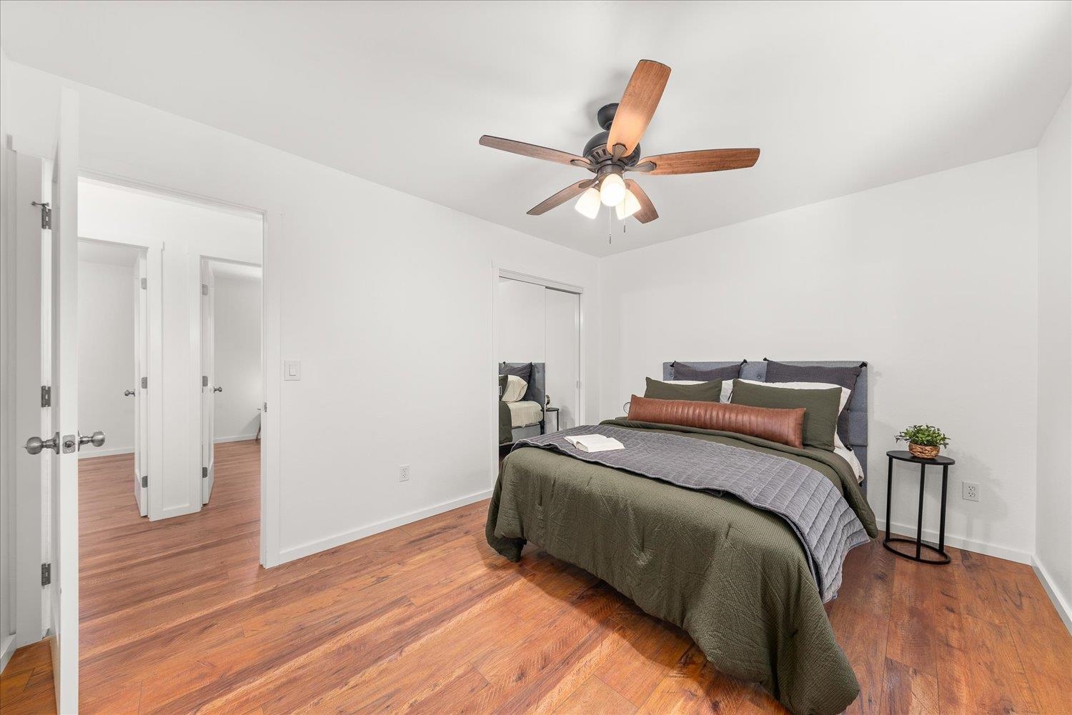535 W Ash St - Photo 20