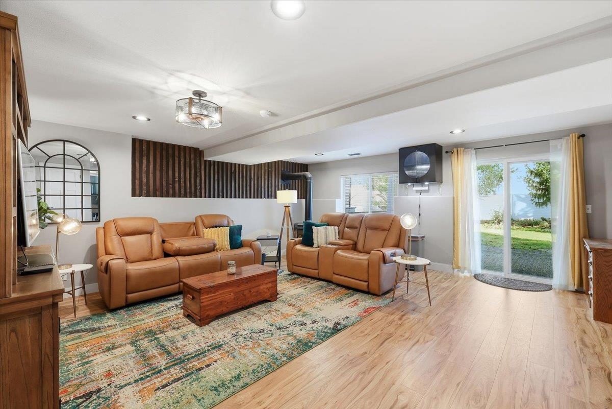 3211 E 43rd Ave - Photo 20