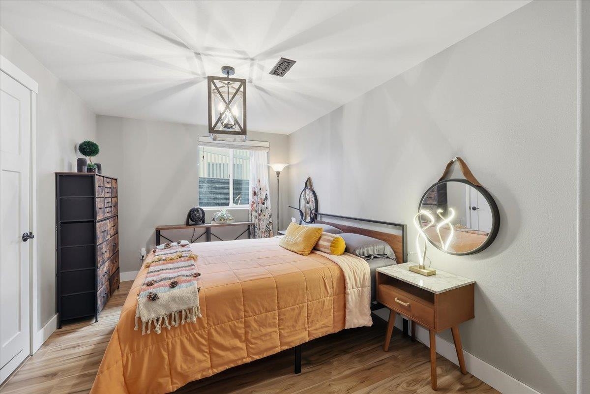 3211 E 43rd Ave - Photo 25