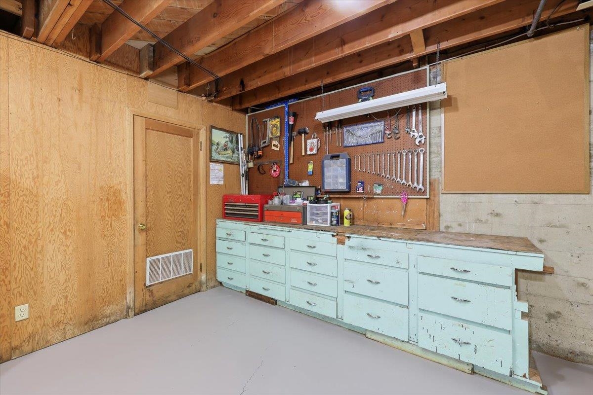 11 W 40th Ave - Photo 29