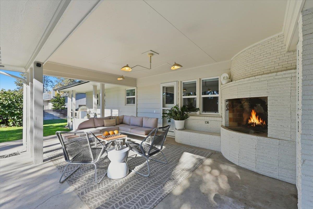 11 W 40th Ave - Photo 30