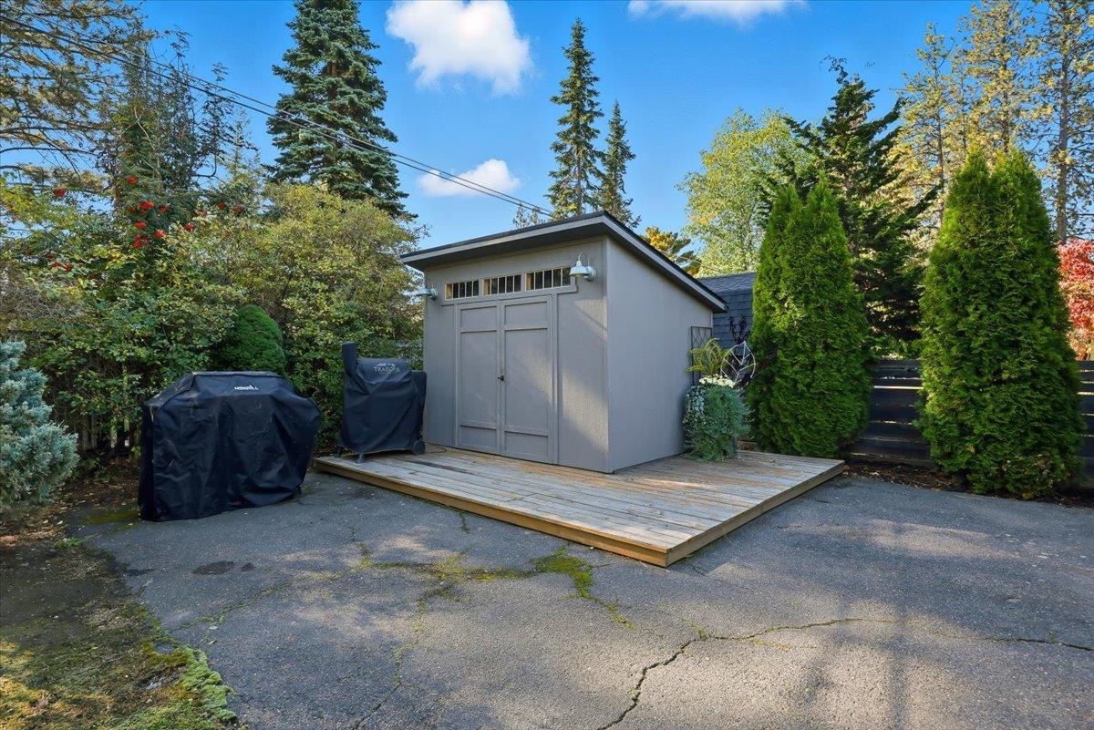 11 W 40th Ave - Photo 38