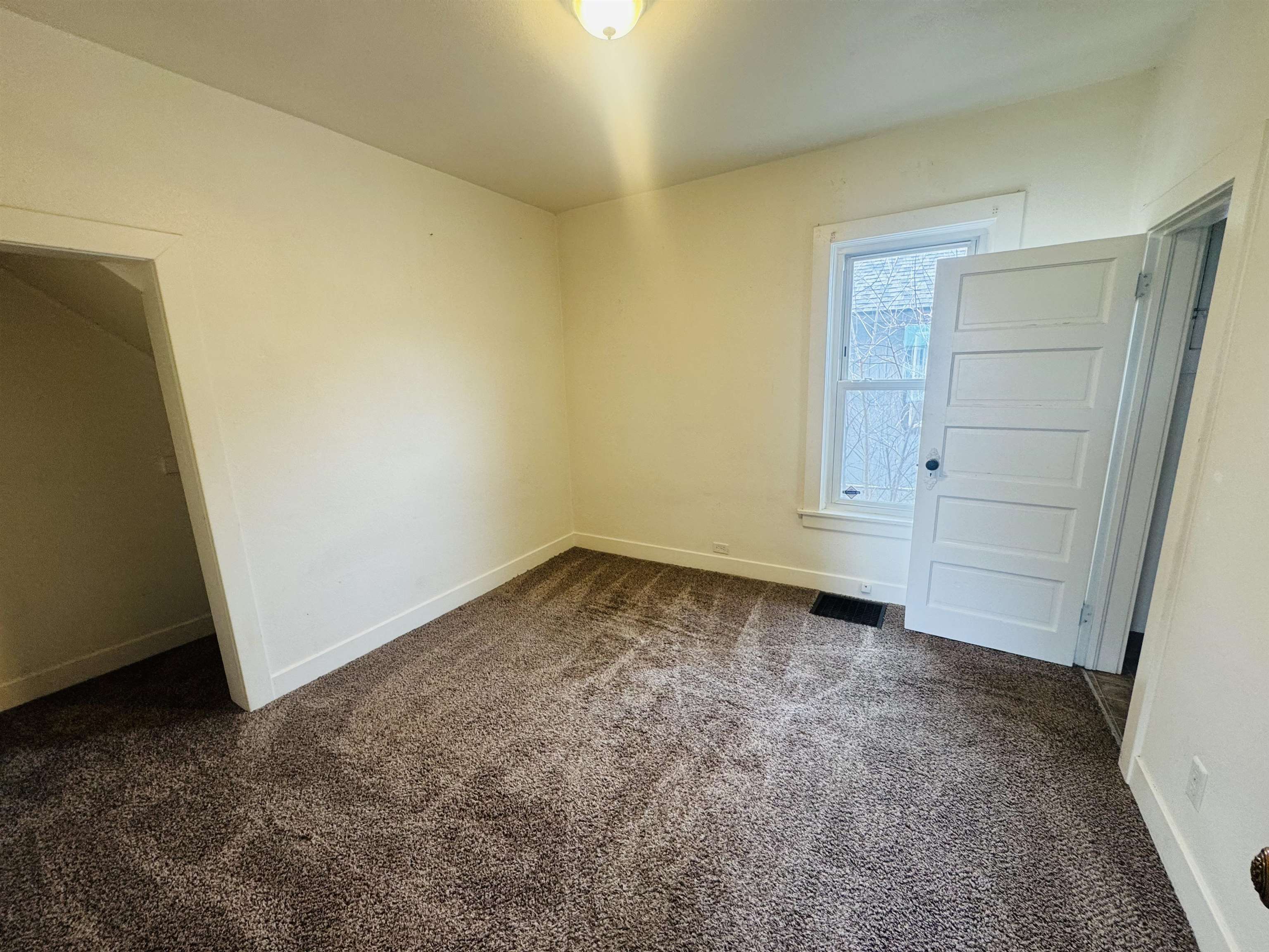 504 E Carlisle Ave - Photo 11