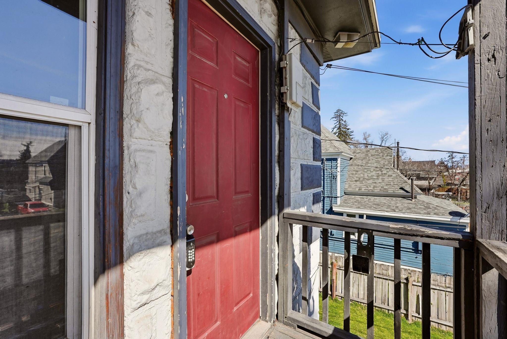 1913 W Mallon Ave - Photo 4