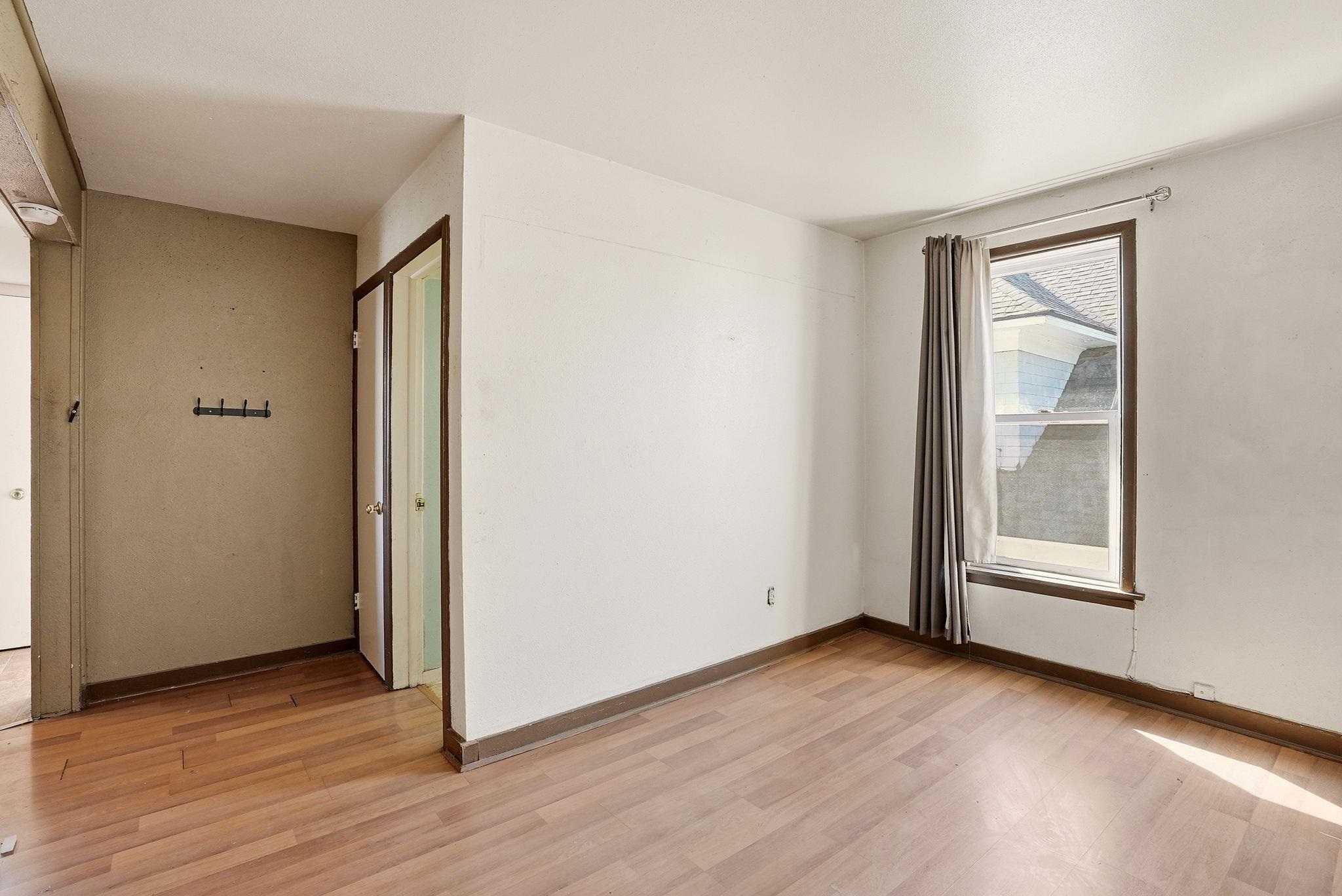 1913 W Mallon Ave - Photo 12