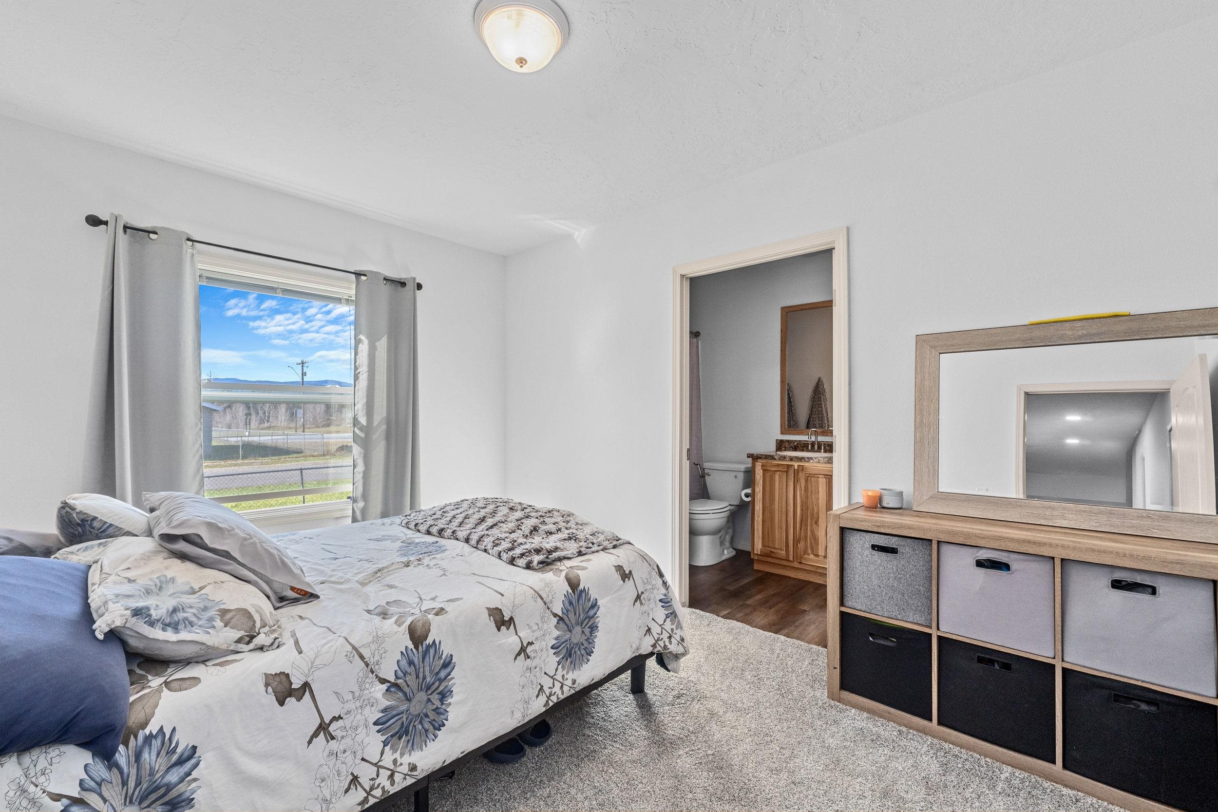 112 Blackwell St - Photo 6