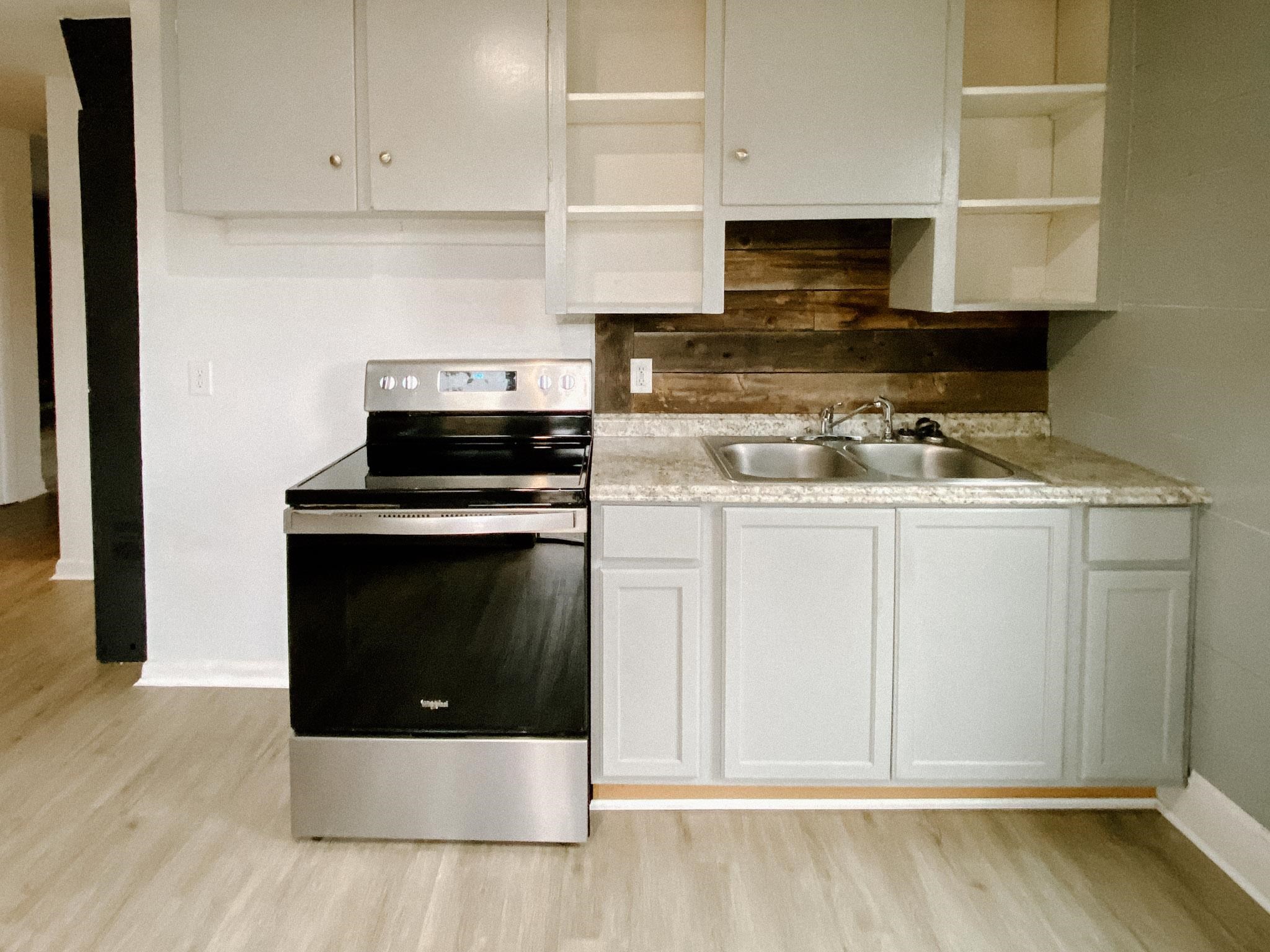 1913 W Mallon Ave - Photo 23