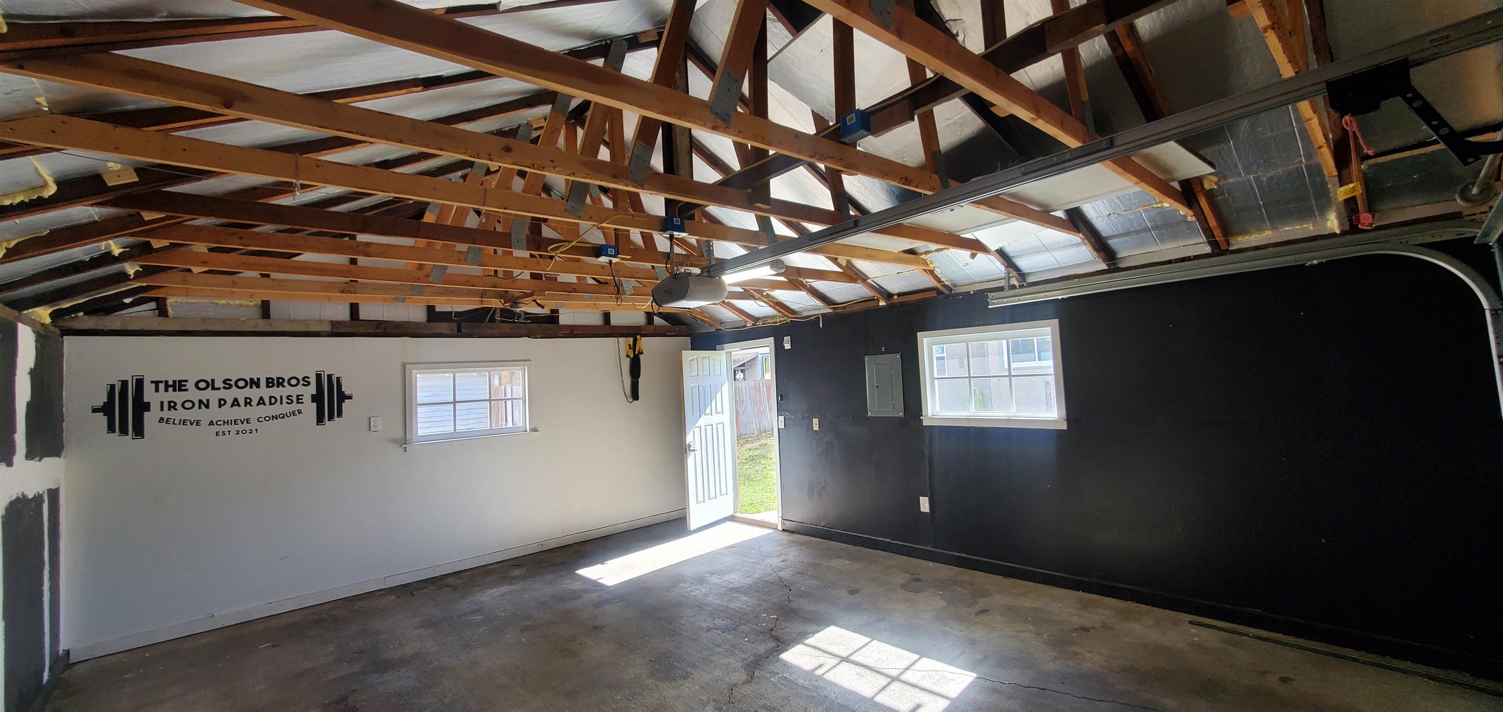 1042 W PROVIDENCE Ave - Photo 8