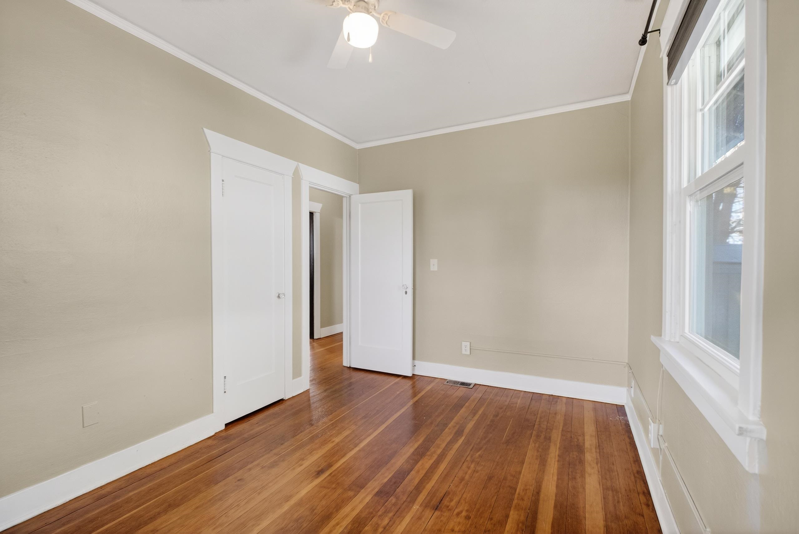 1042 W PROVIDENCE Ave - Photo 22