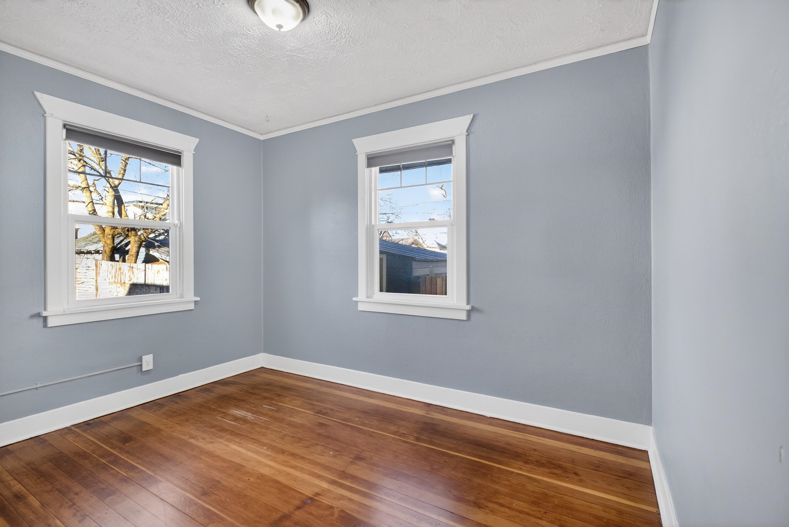 1042 W PROVIDENCE Ave - Photo 23