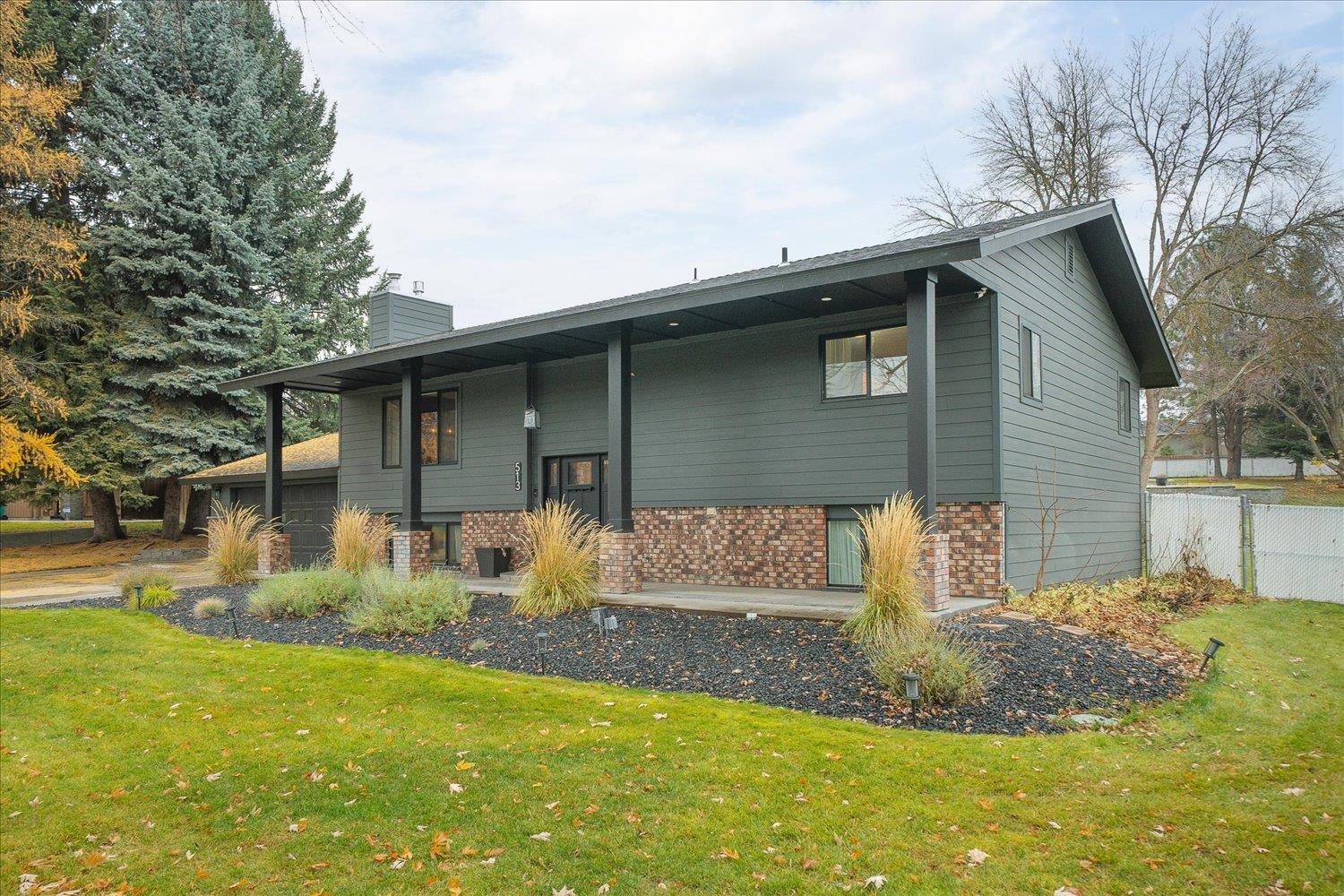 513 E Silver Pines Ct - Photo 2