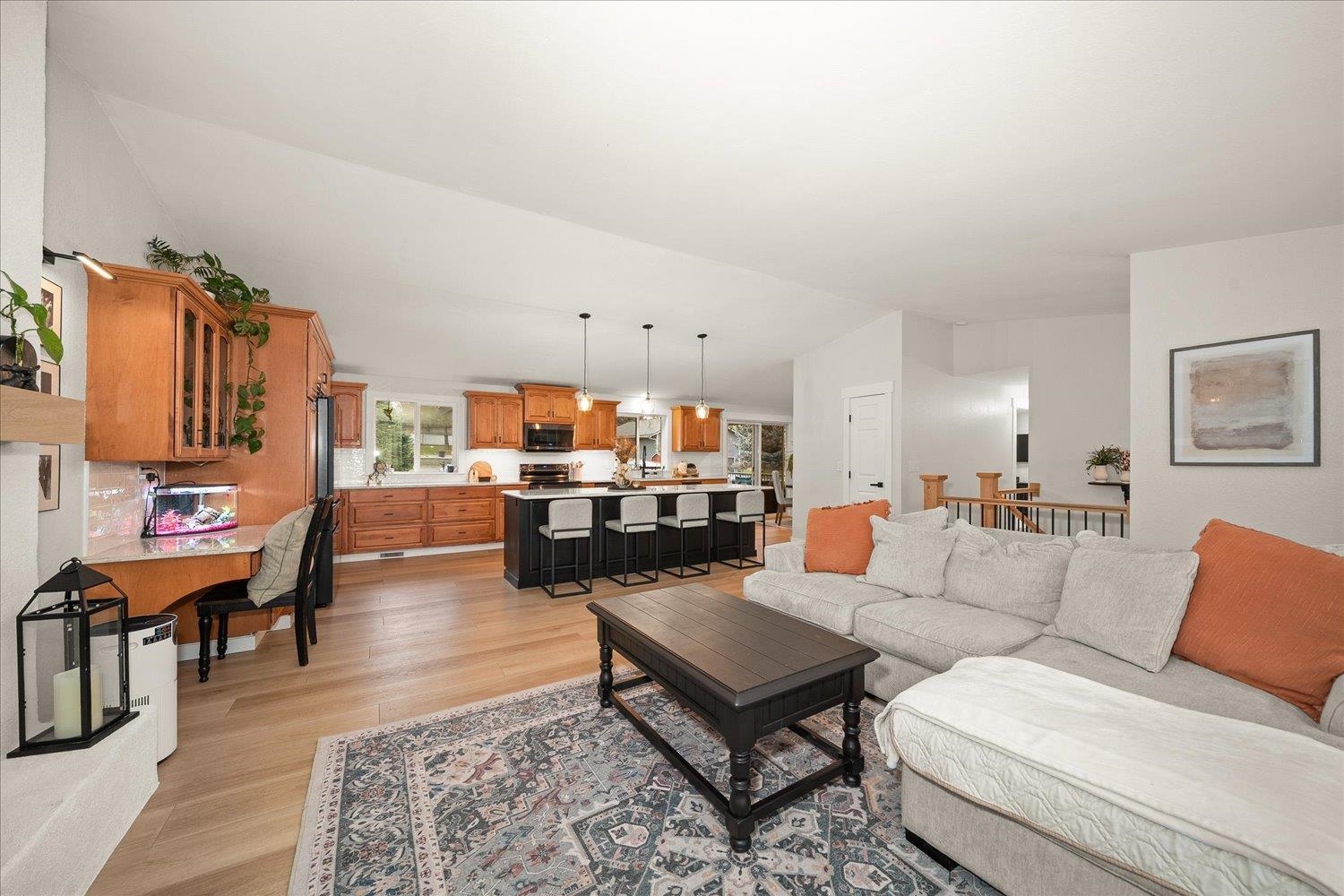 513 E Silver Pines Ct - Photo 5