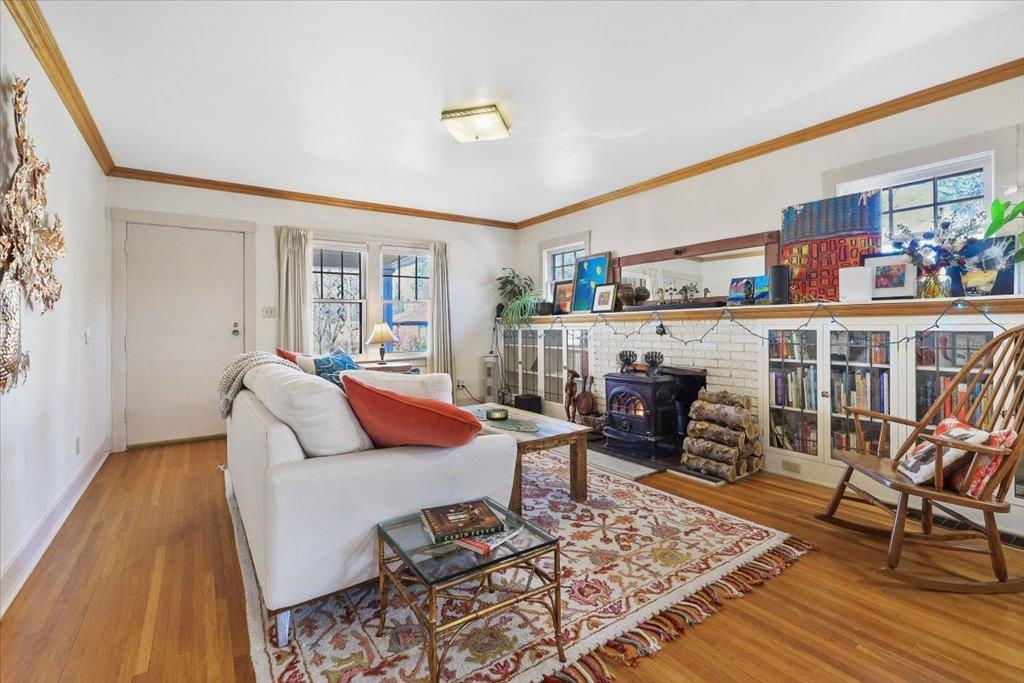 129 W 33rd Ave - Photo 4