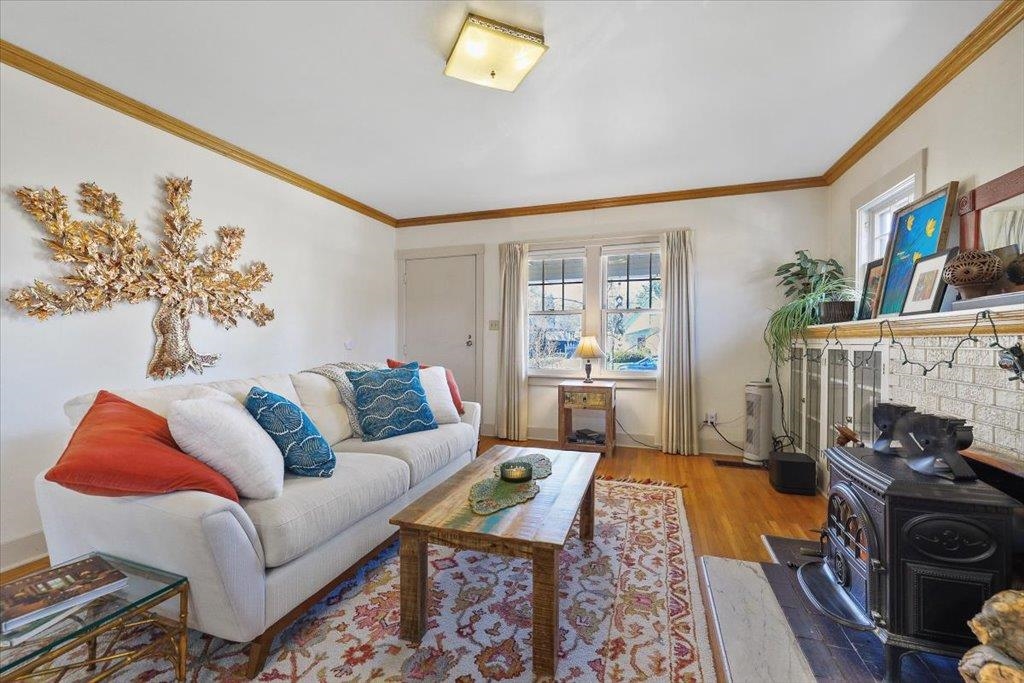 129 W 33rd Ave - Photo 5