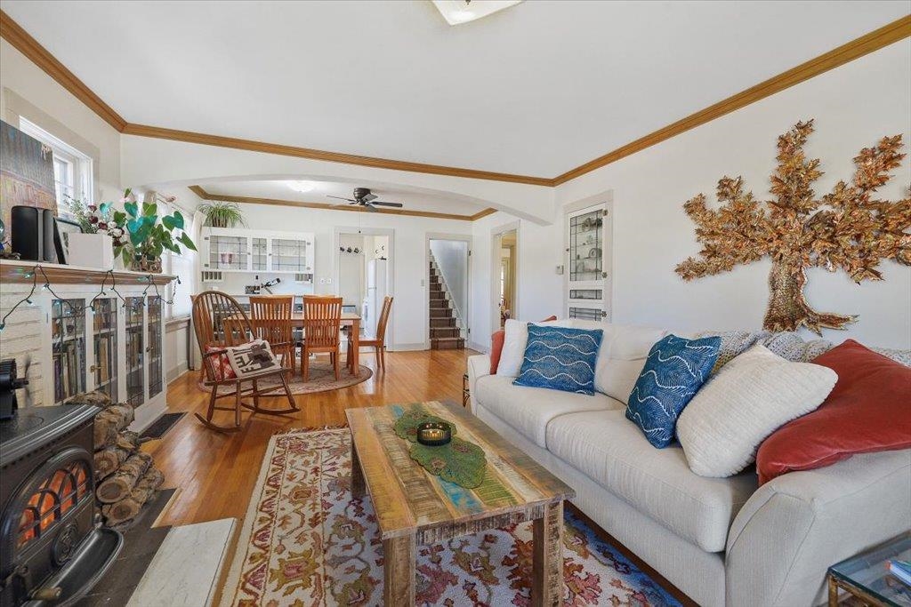 129 W 33rd Ave - Photo 7