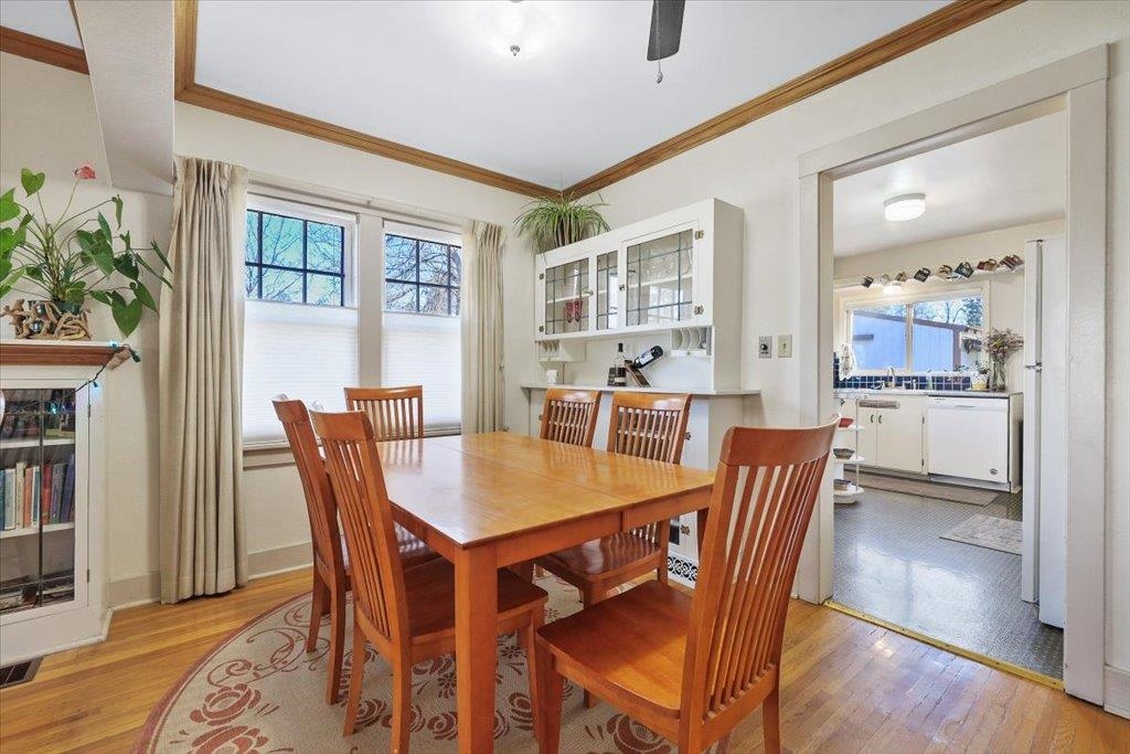 129 W 33rd Ave - Photo 9