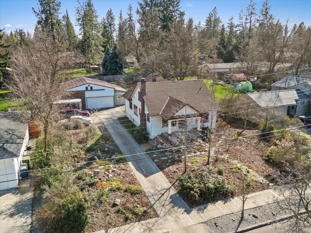 129 W 33rd Ave - Photo 46