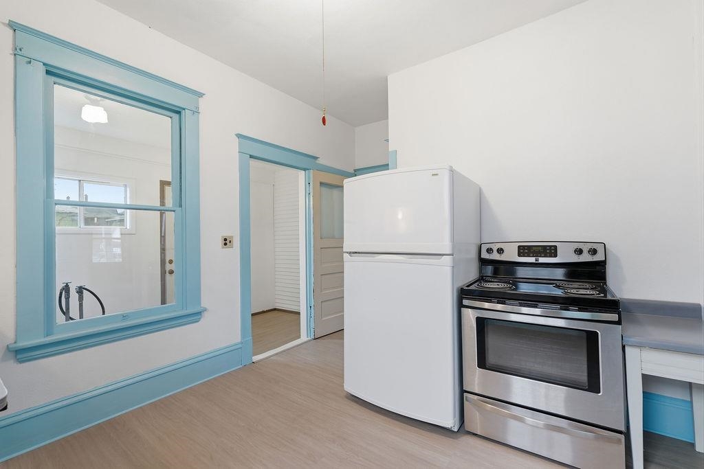 313 E Gordon Ave - Photo 13