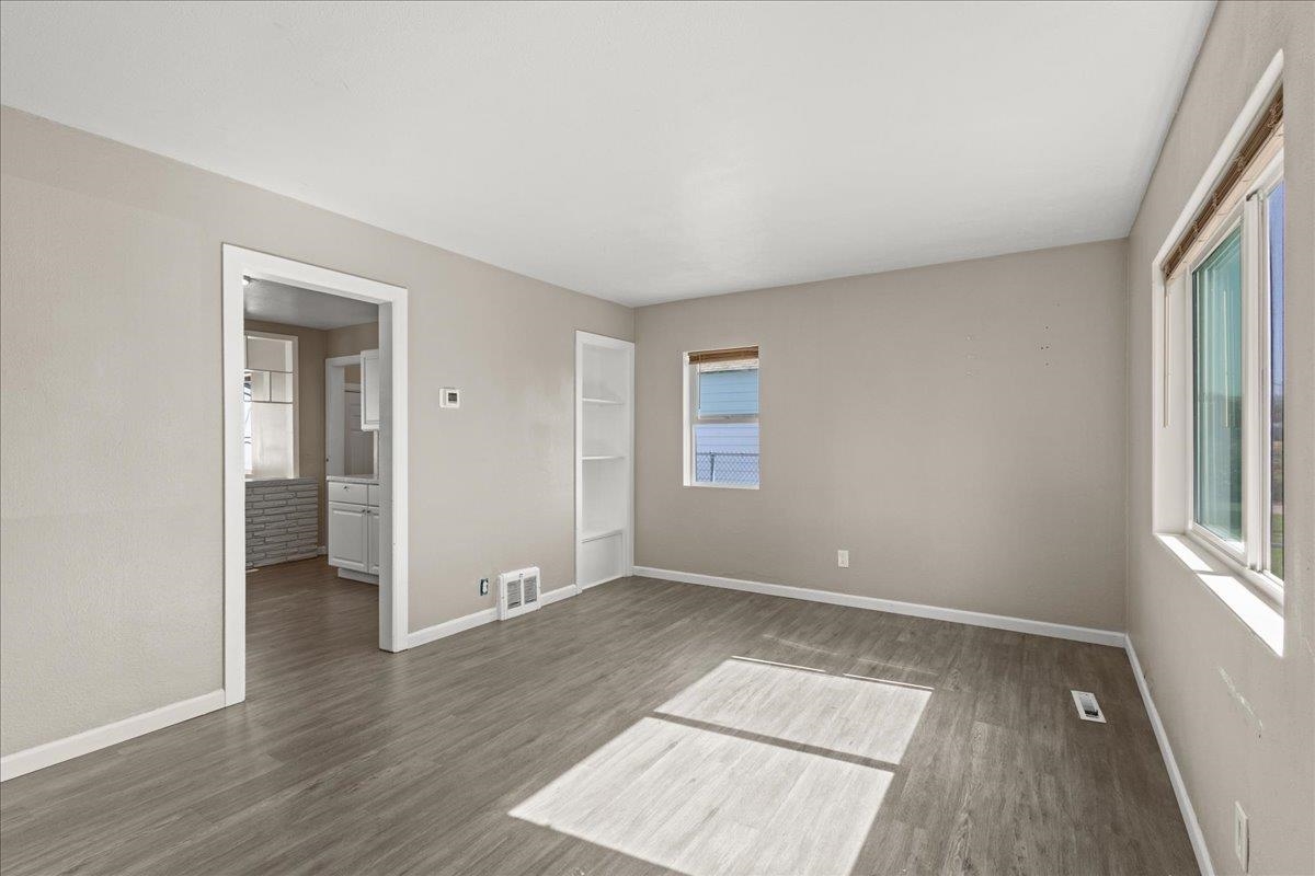 2123 E HEROY Ave - Photo 7