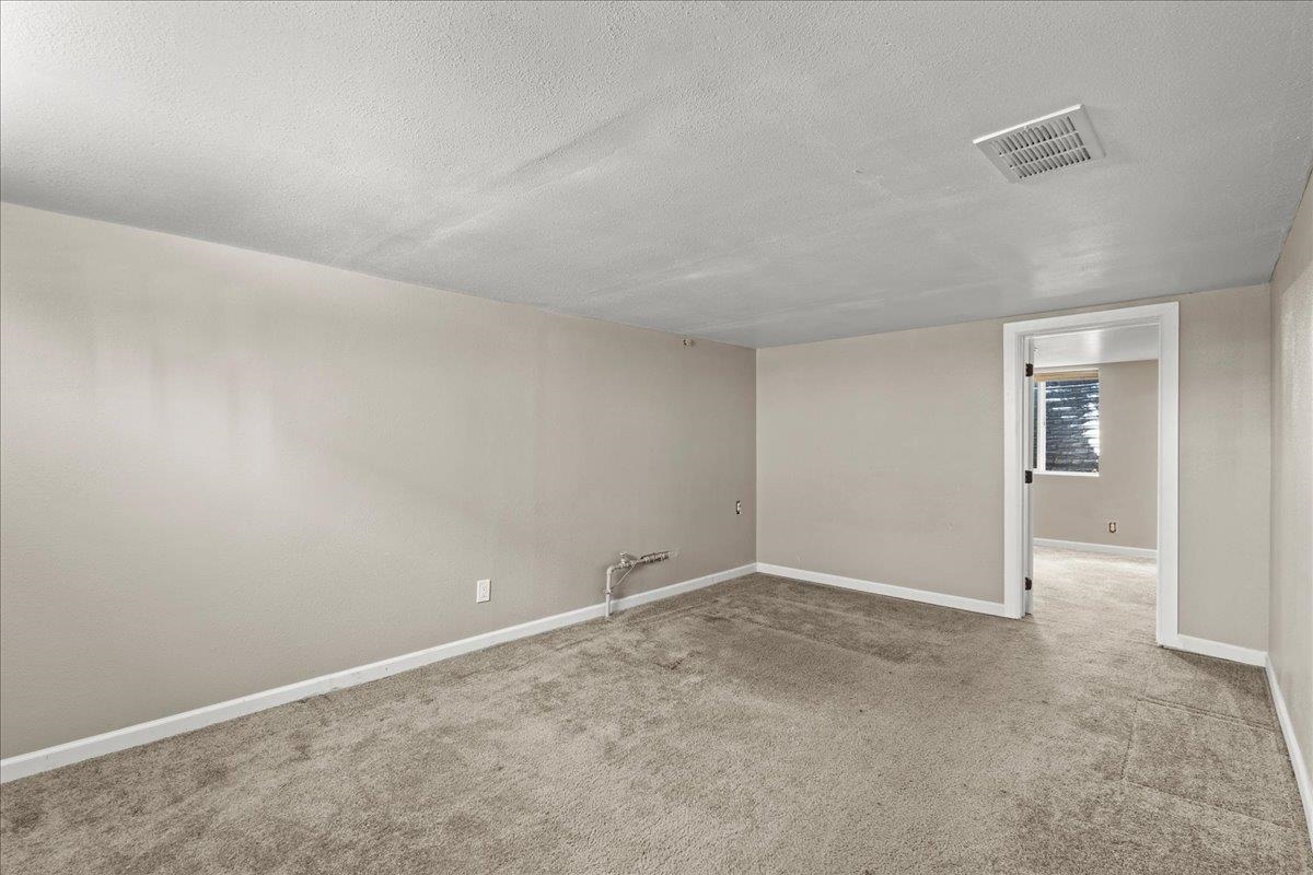 2123 E HEROY Ave - Photo 25