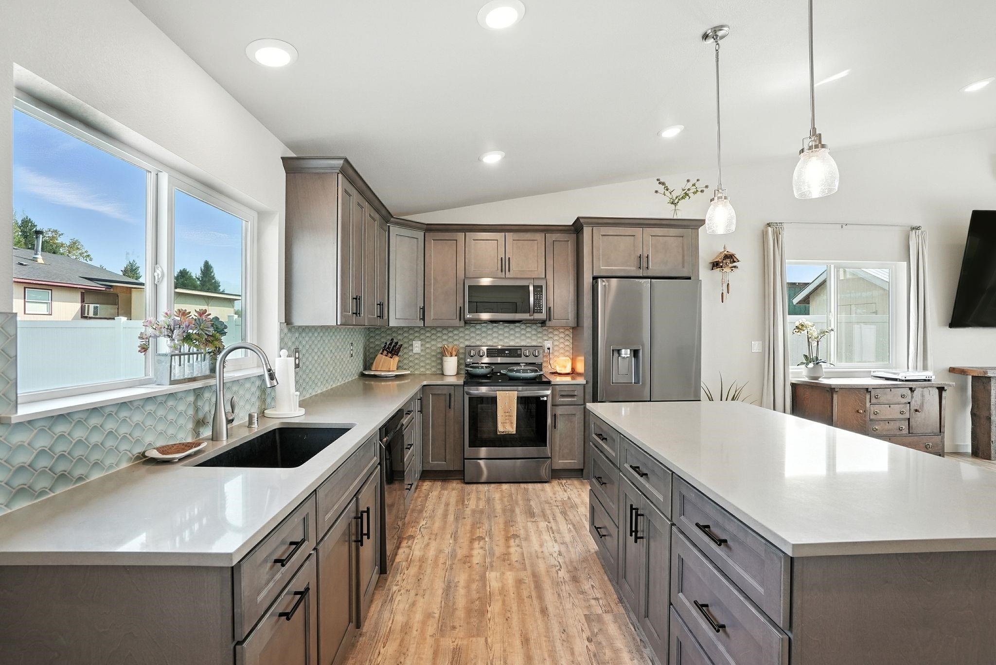 5325 N Vincent Rd - Photo 11
