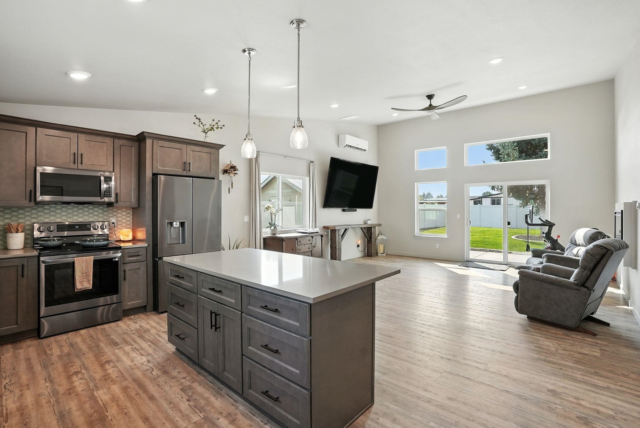 5325 N Vincent Rd - Photo 14