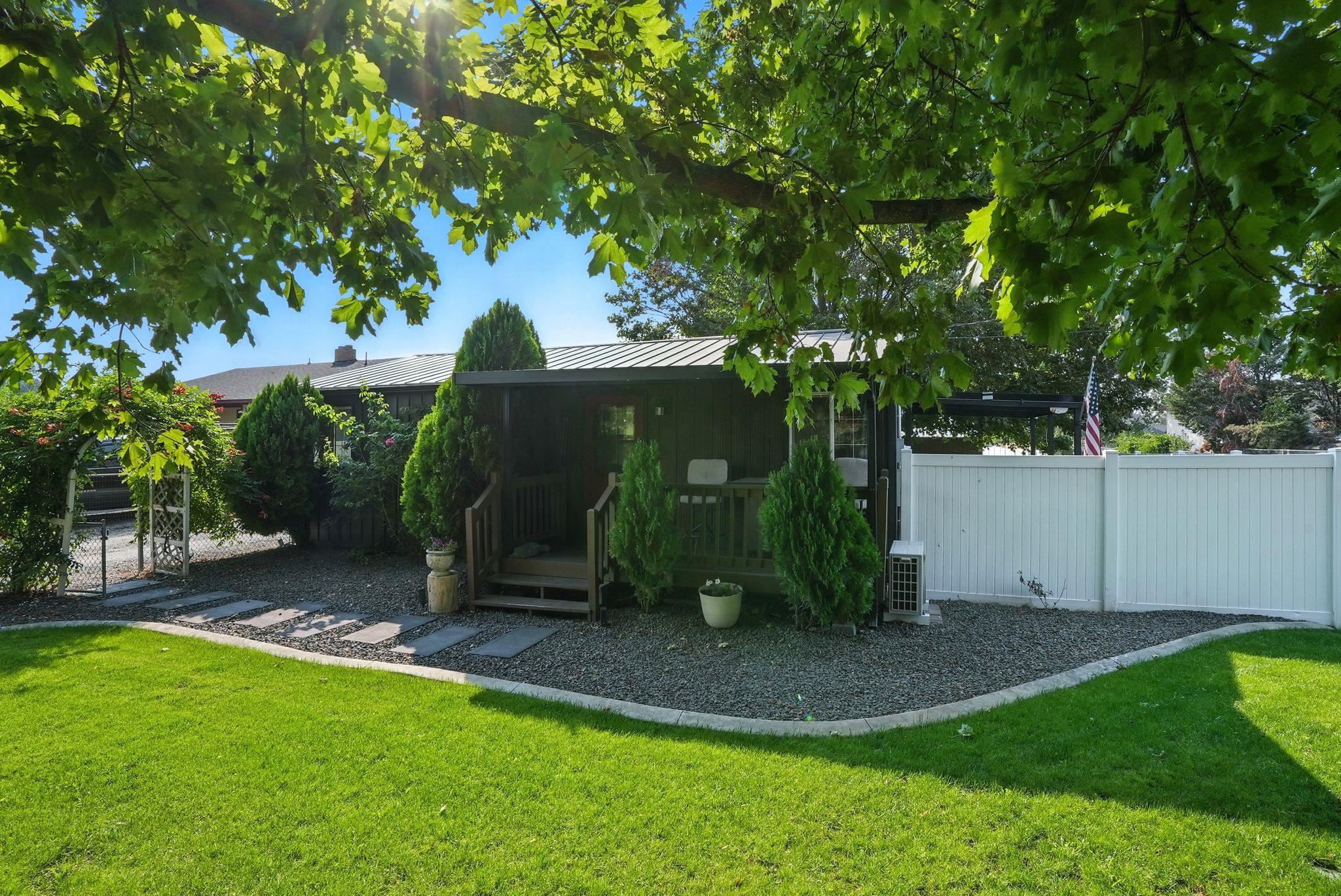 5325 N Vincent Rd - Photo 33