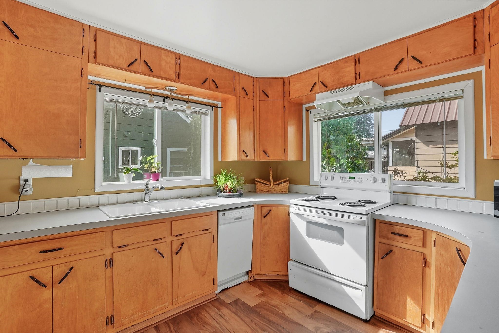 103 E Houghton St - Photo 11