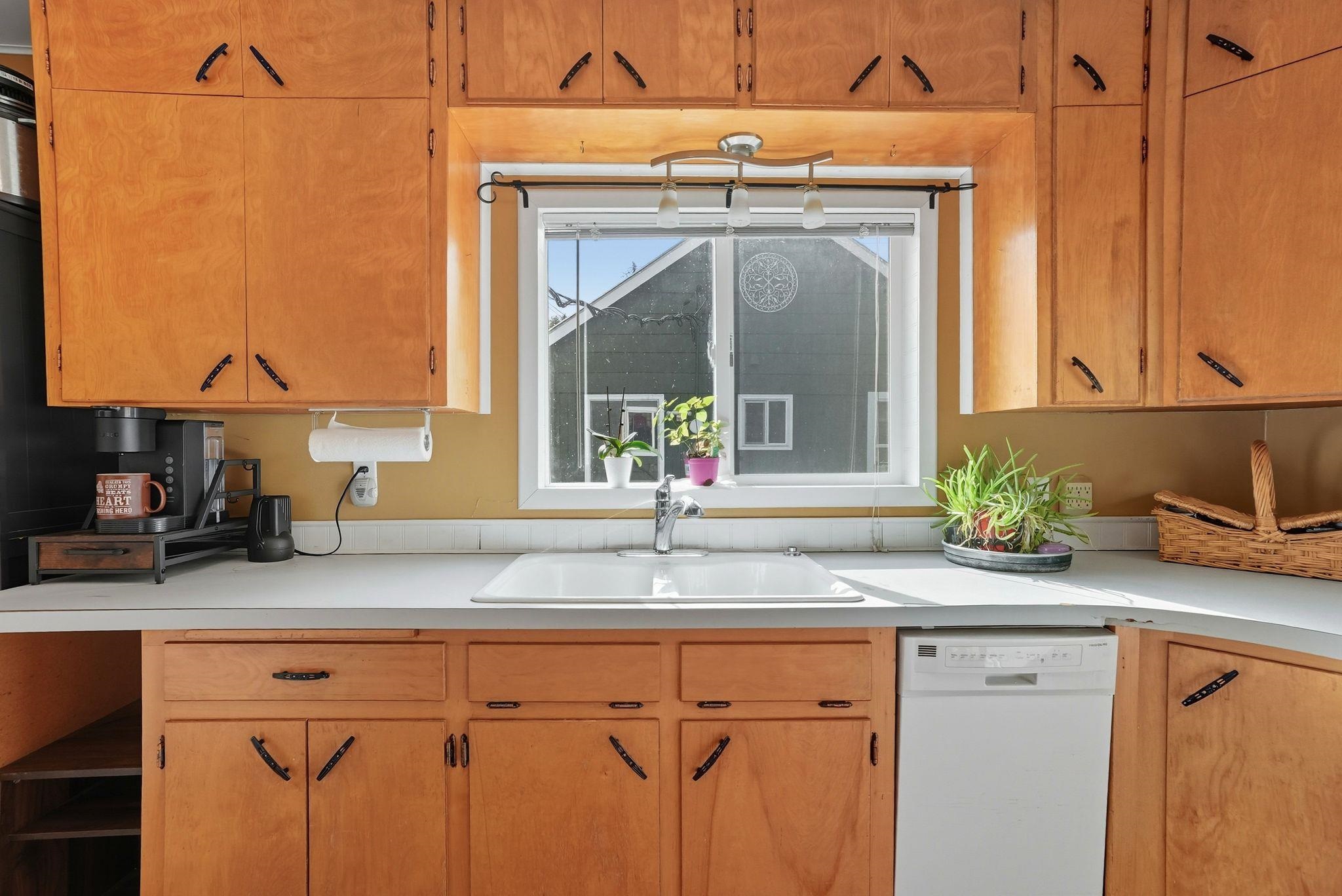 103 E Houghton St - Photo 12
