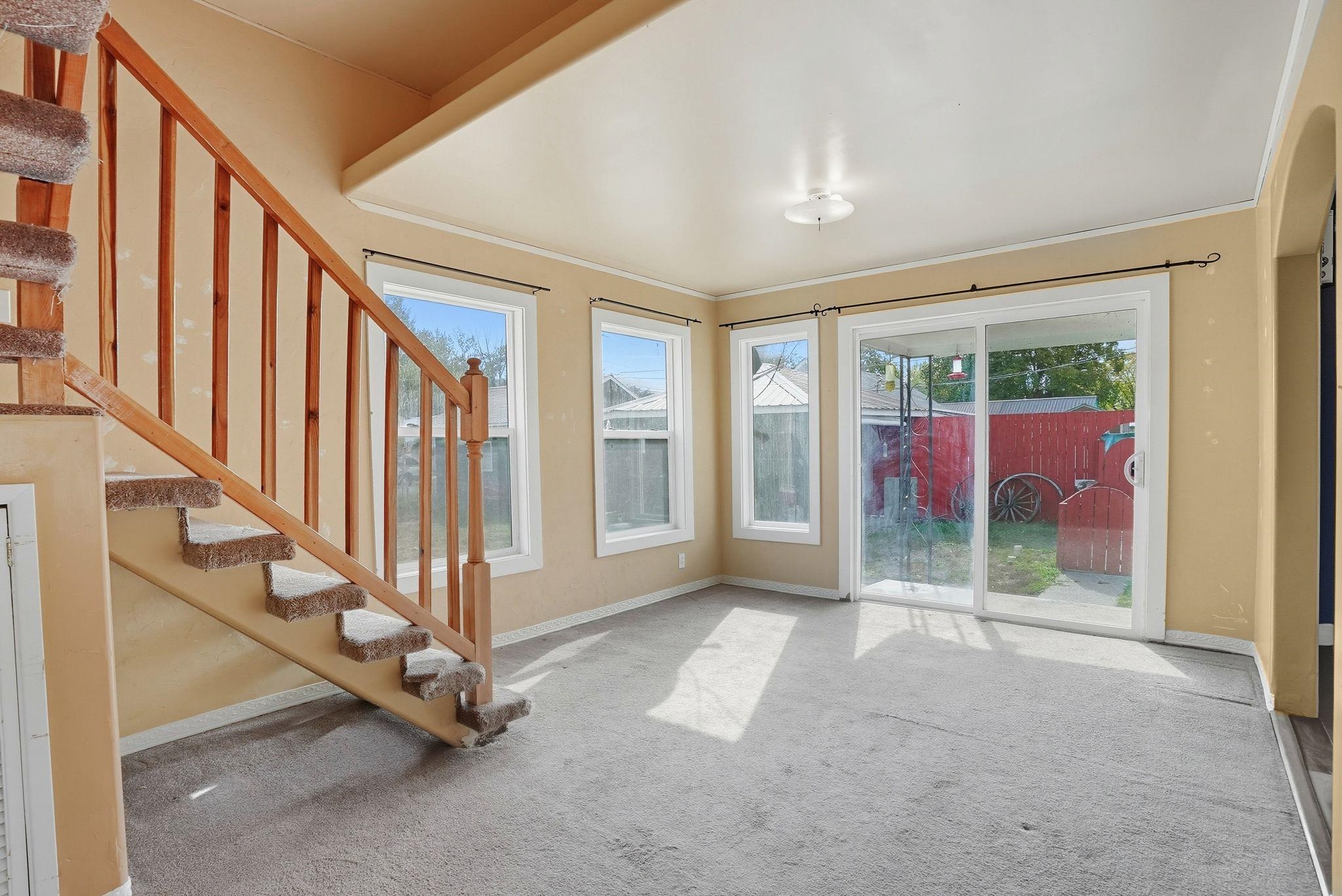 103 E Houghton St - Photo 13