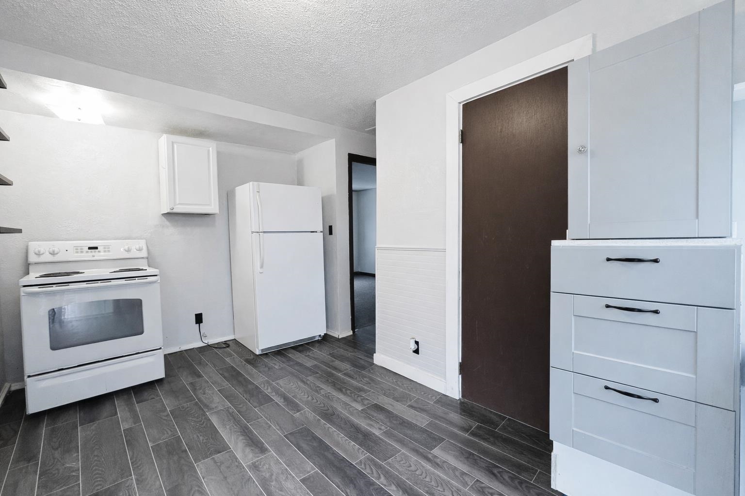 103 E Houghton St - Photo 25