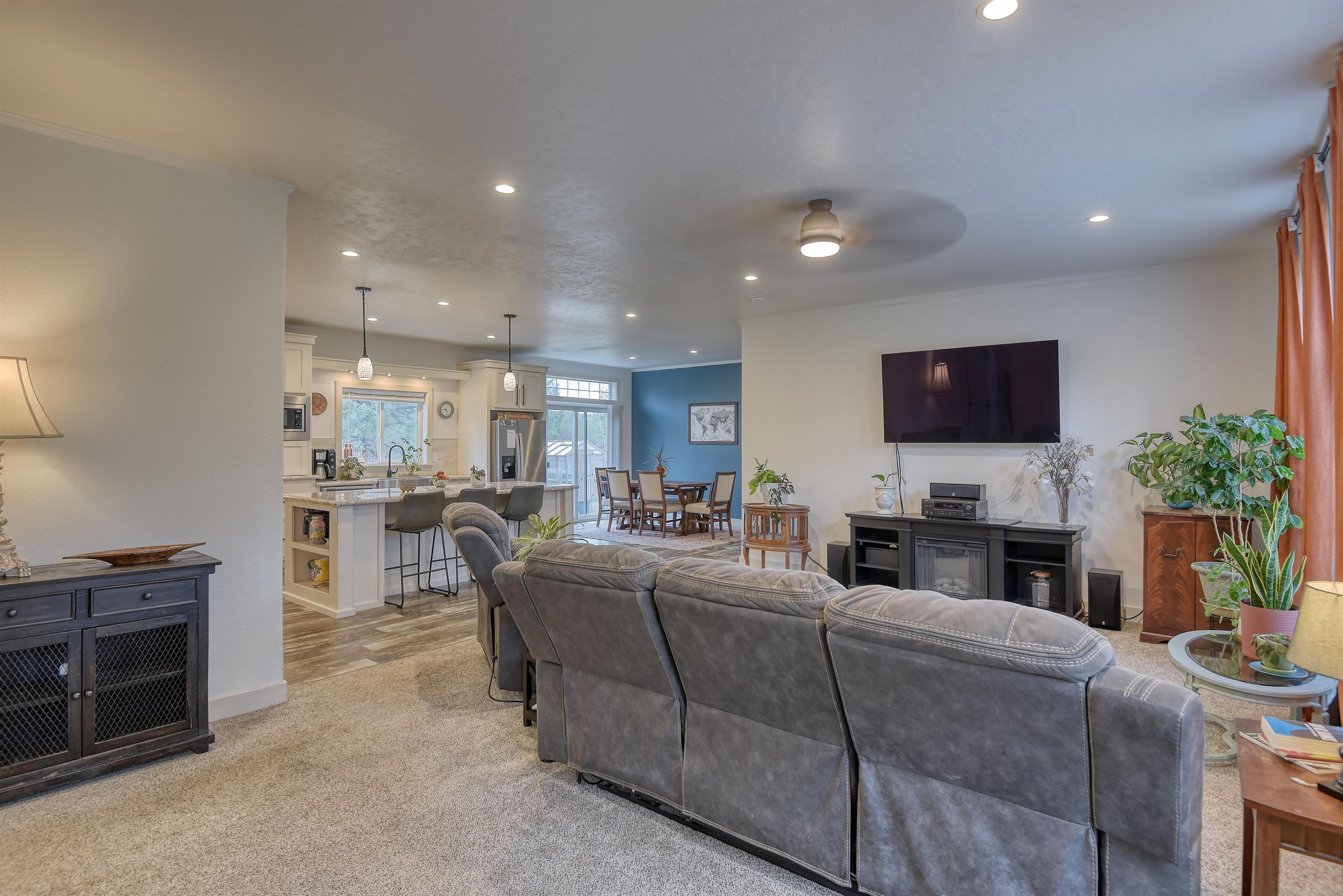7583 Elaine Street Way - Photo 4