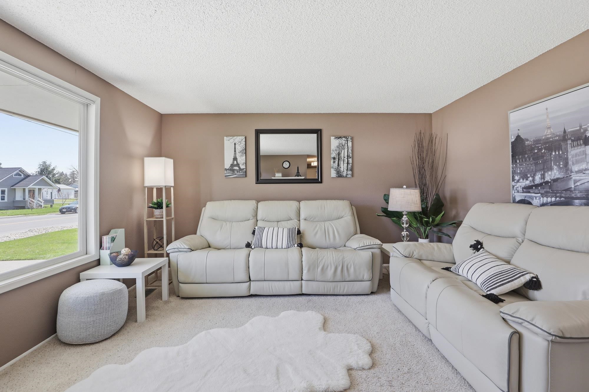 613 N Main St - Photo 5