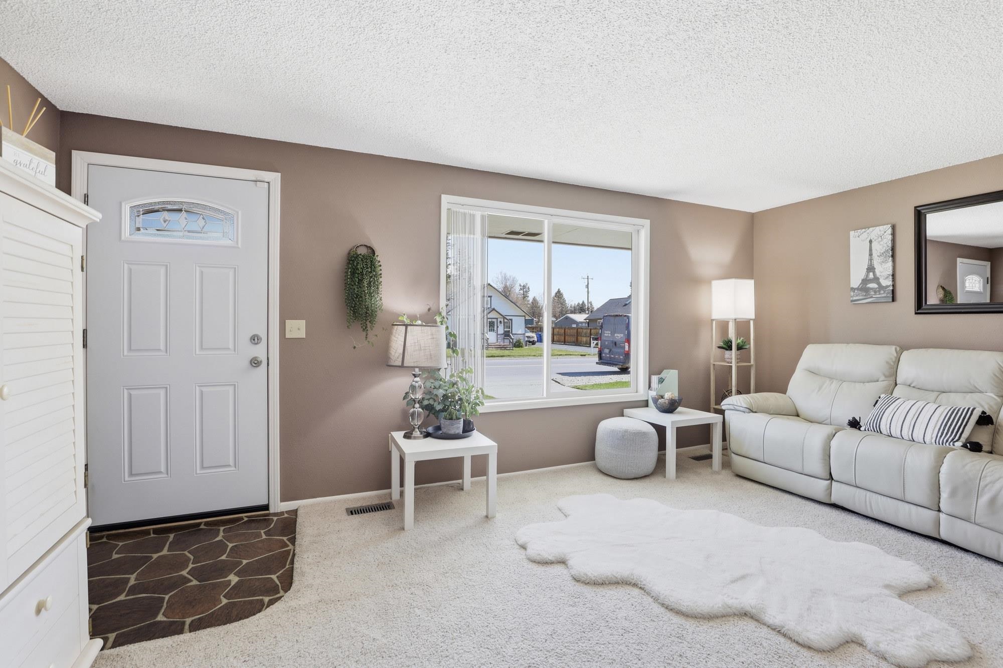 613 N Main St - Photo 6