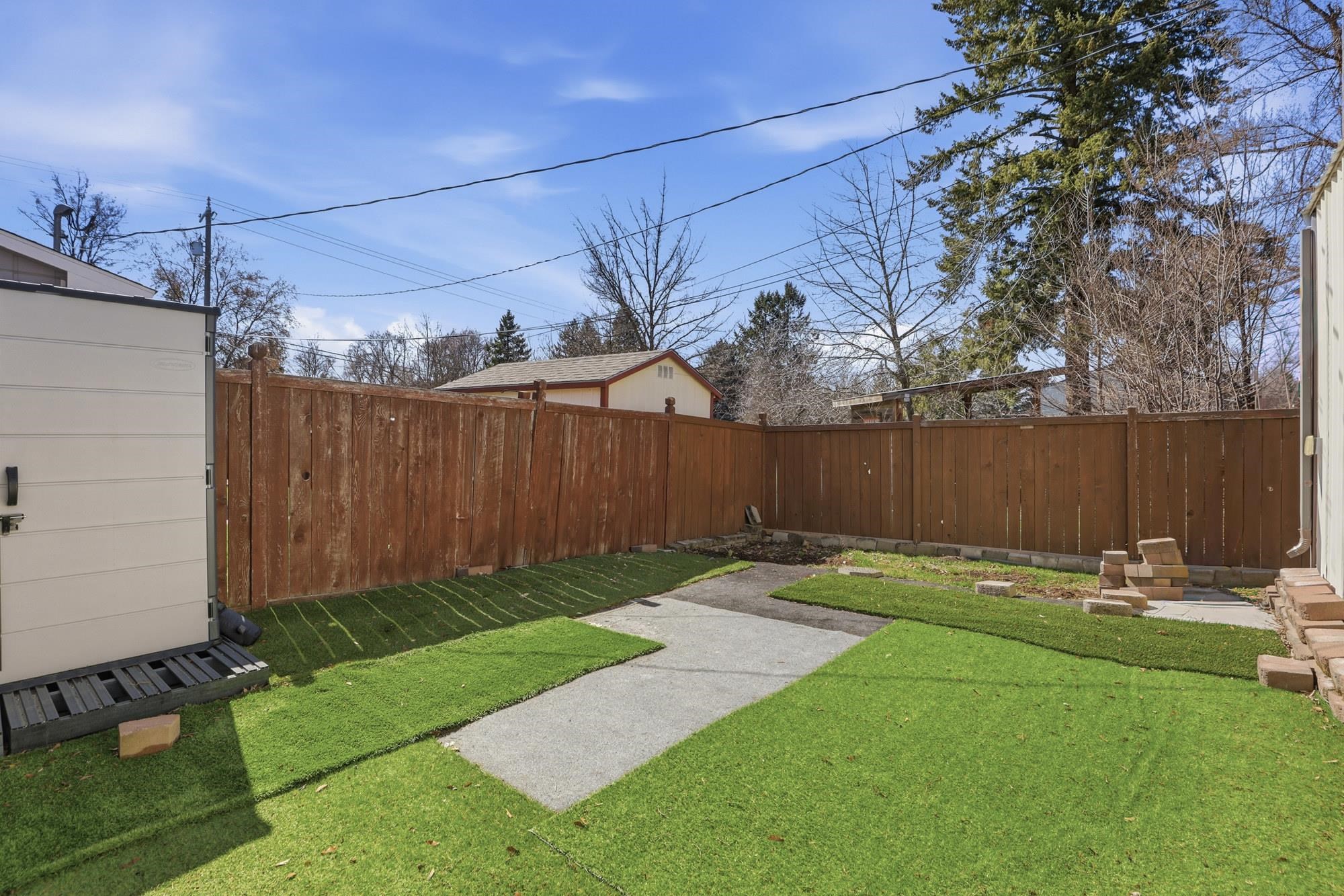 613 N Main St - Photo 24
