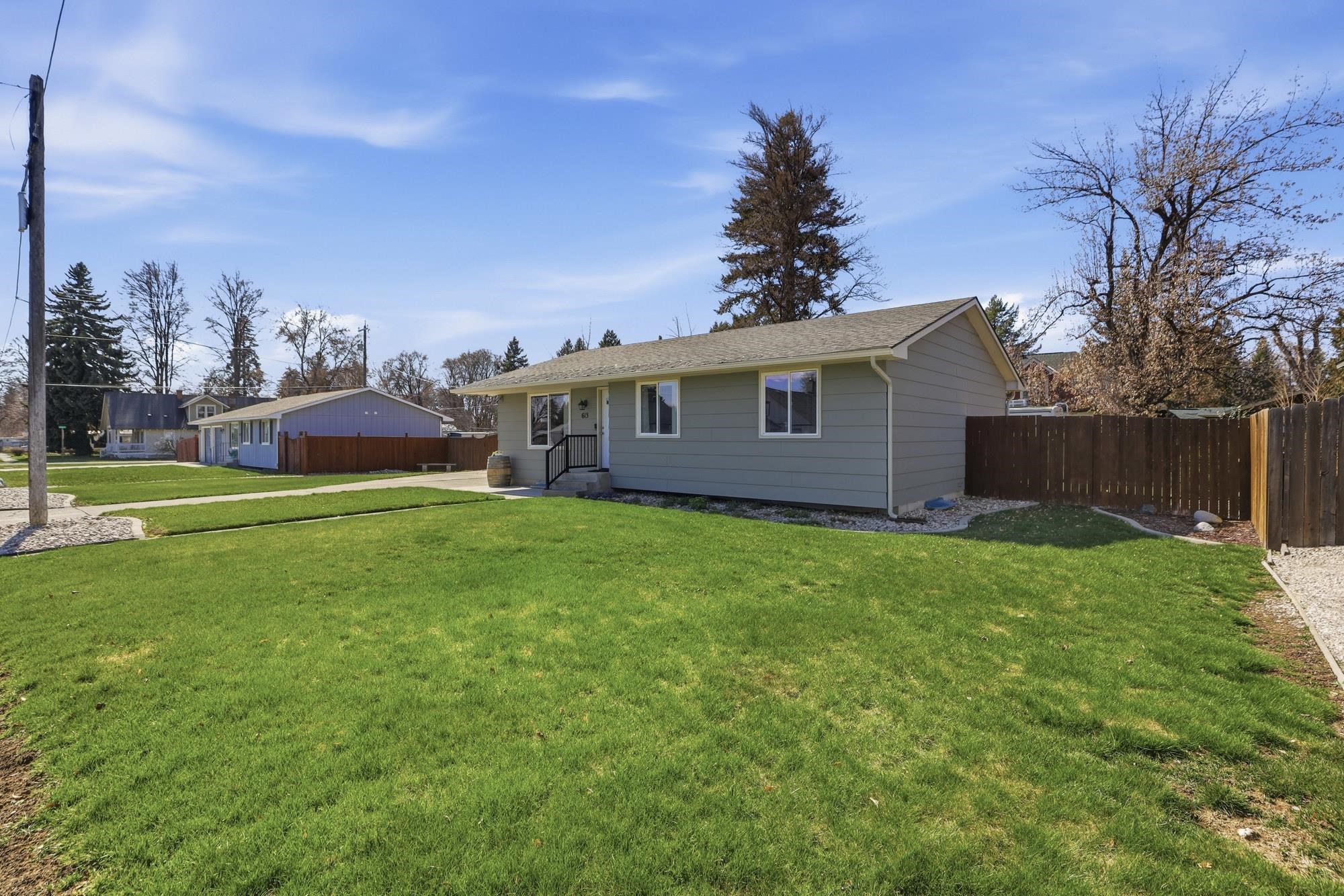 613 N Main St - Photo 32