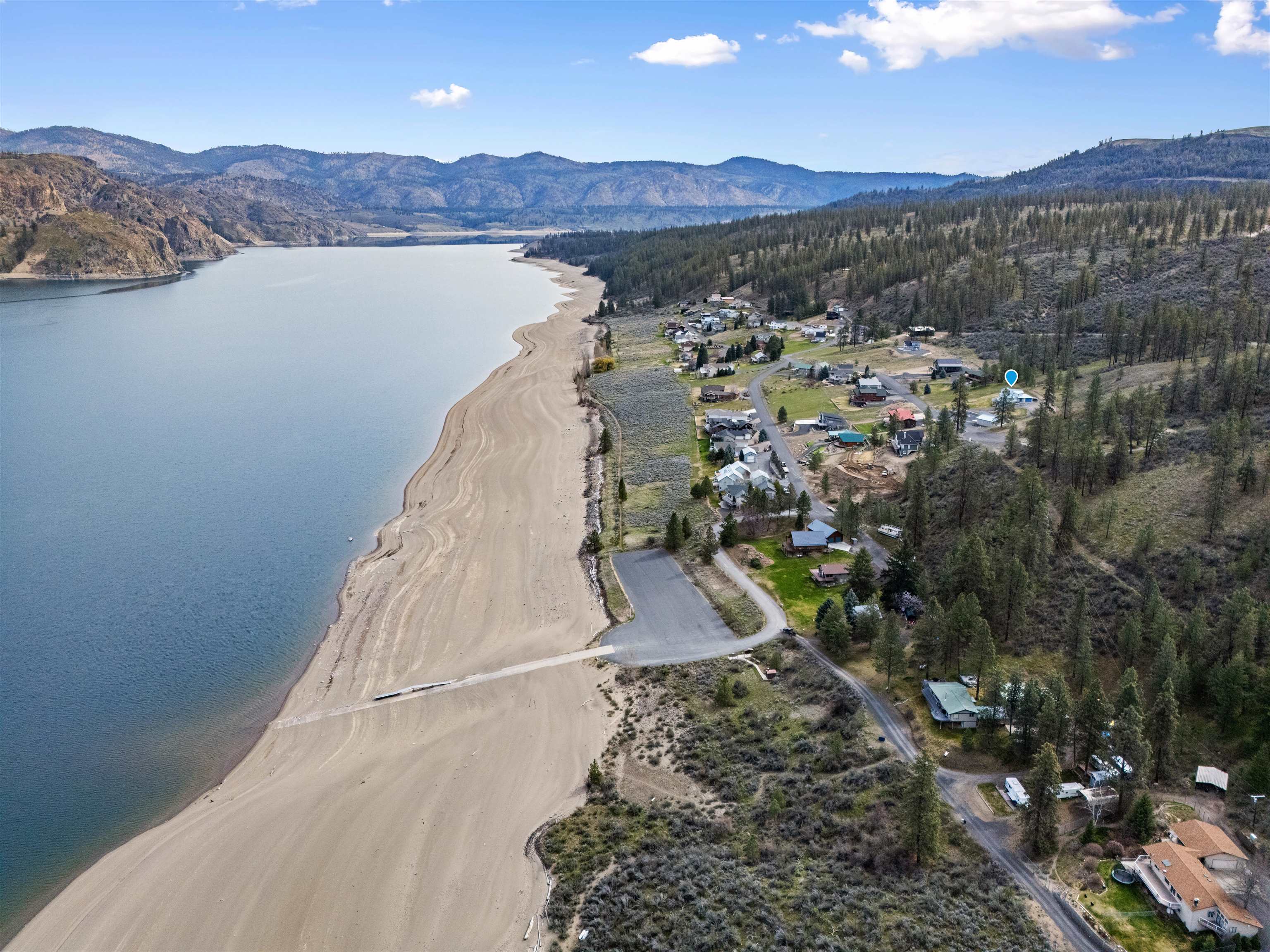 16547 Whitelaw Rd. E - Photo 15